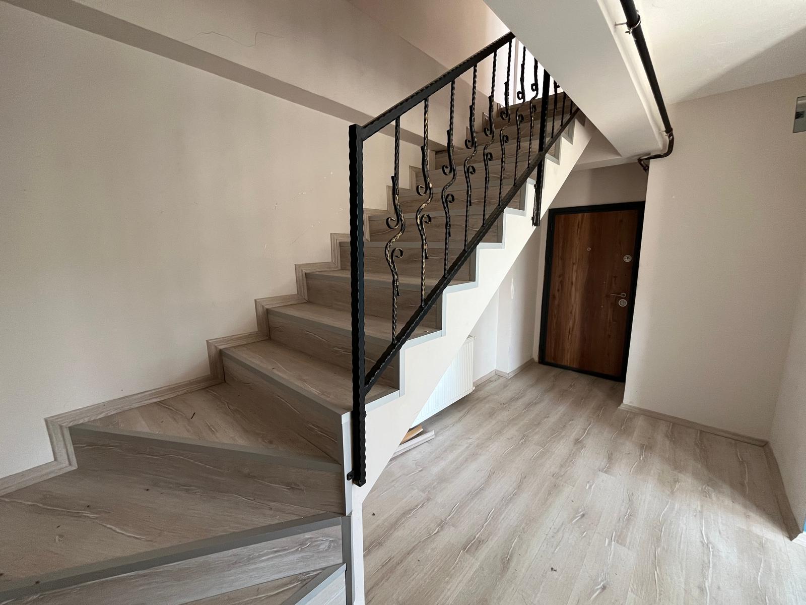 CUMHURİYET MAH. KERVAN APT. DUBLEKS 2+1