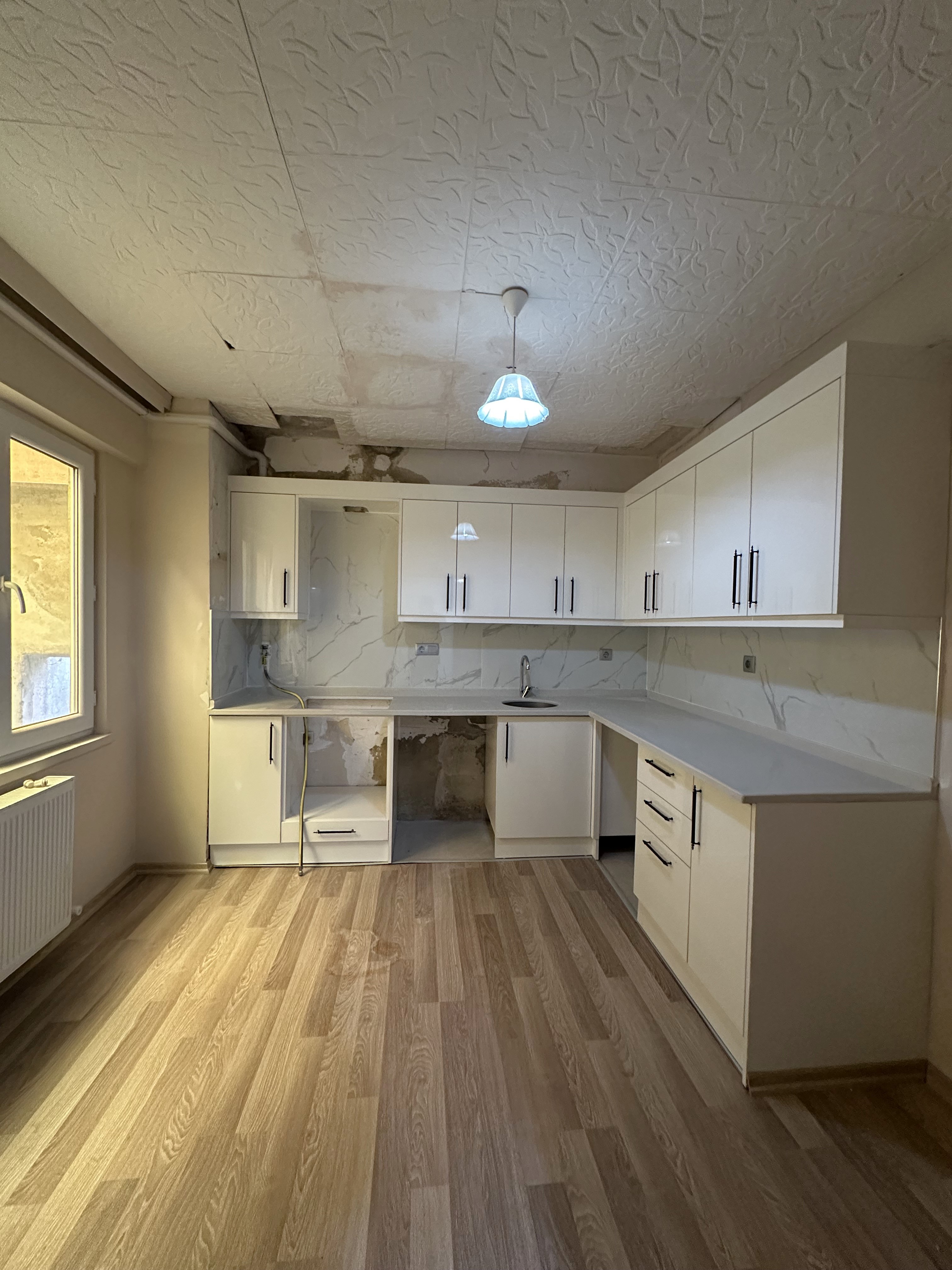 MABEL GAYRİMENKUL H.SİYAM ATATÜRK LİSESİ KARŞISI KİRALIK DAİRE