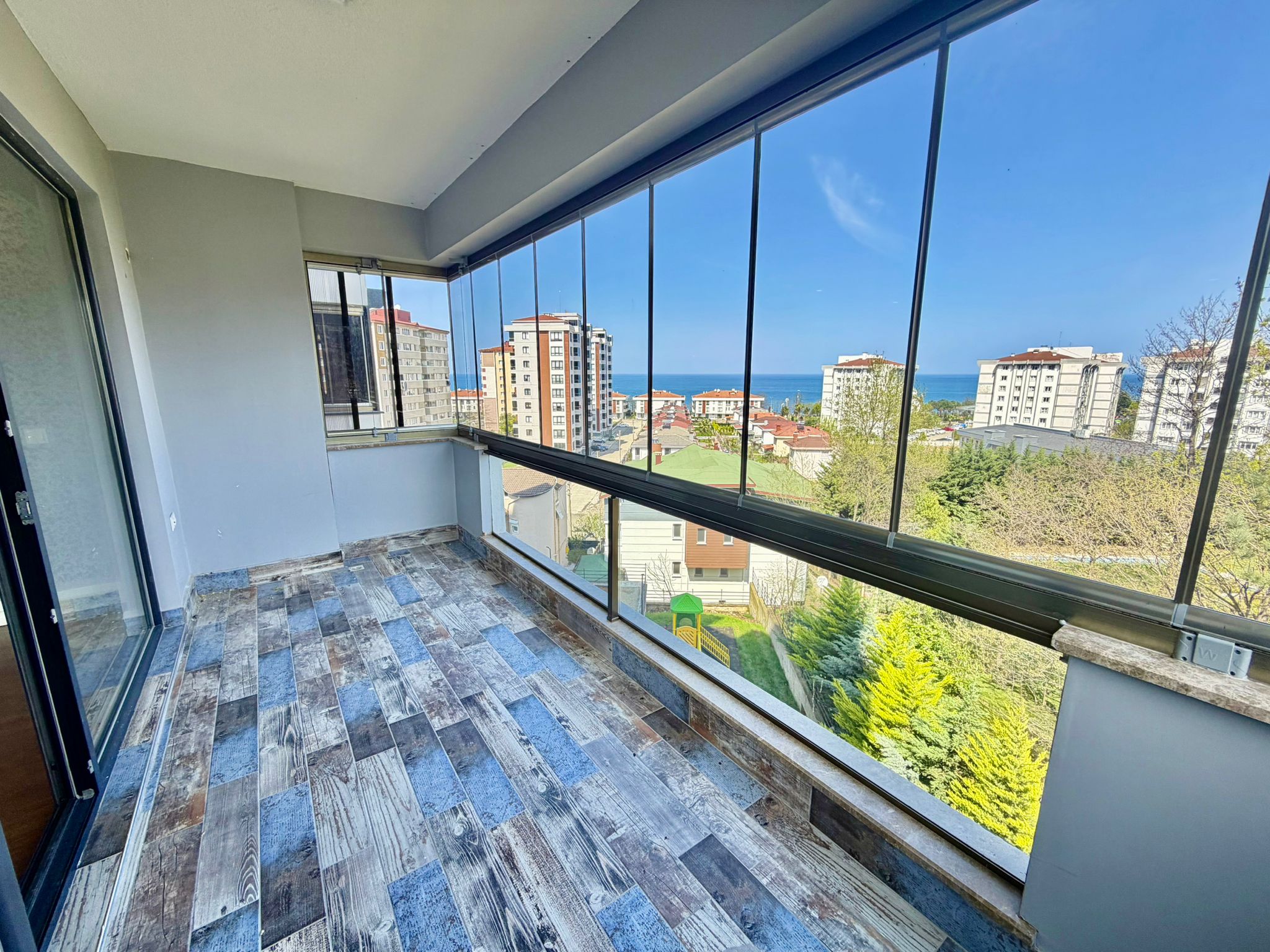 4 MİLYON KREDİYE UYGUN BÖLGNİN EN LÜX KONUT SİTESİ KÖŞE BAŞI 3+1