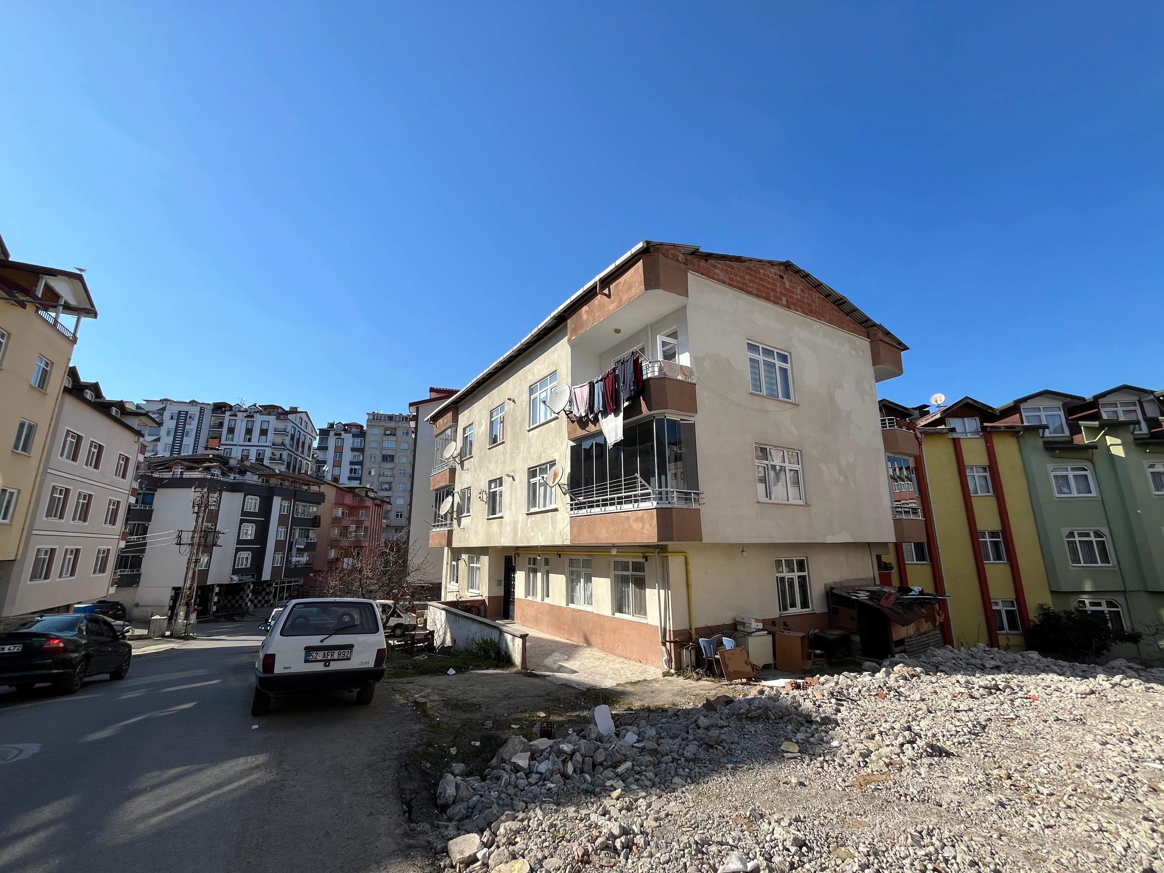 UMUT HASTANESİ ARKASI KİRALIK DEPO ANTREPO