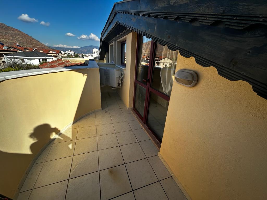 İçmelerde Sadece Bayana kiralık eşyalı Stüdyo Daire