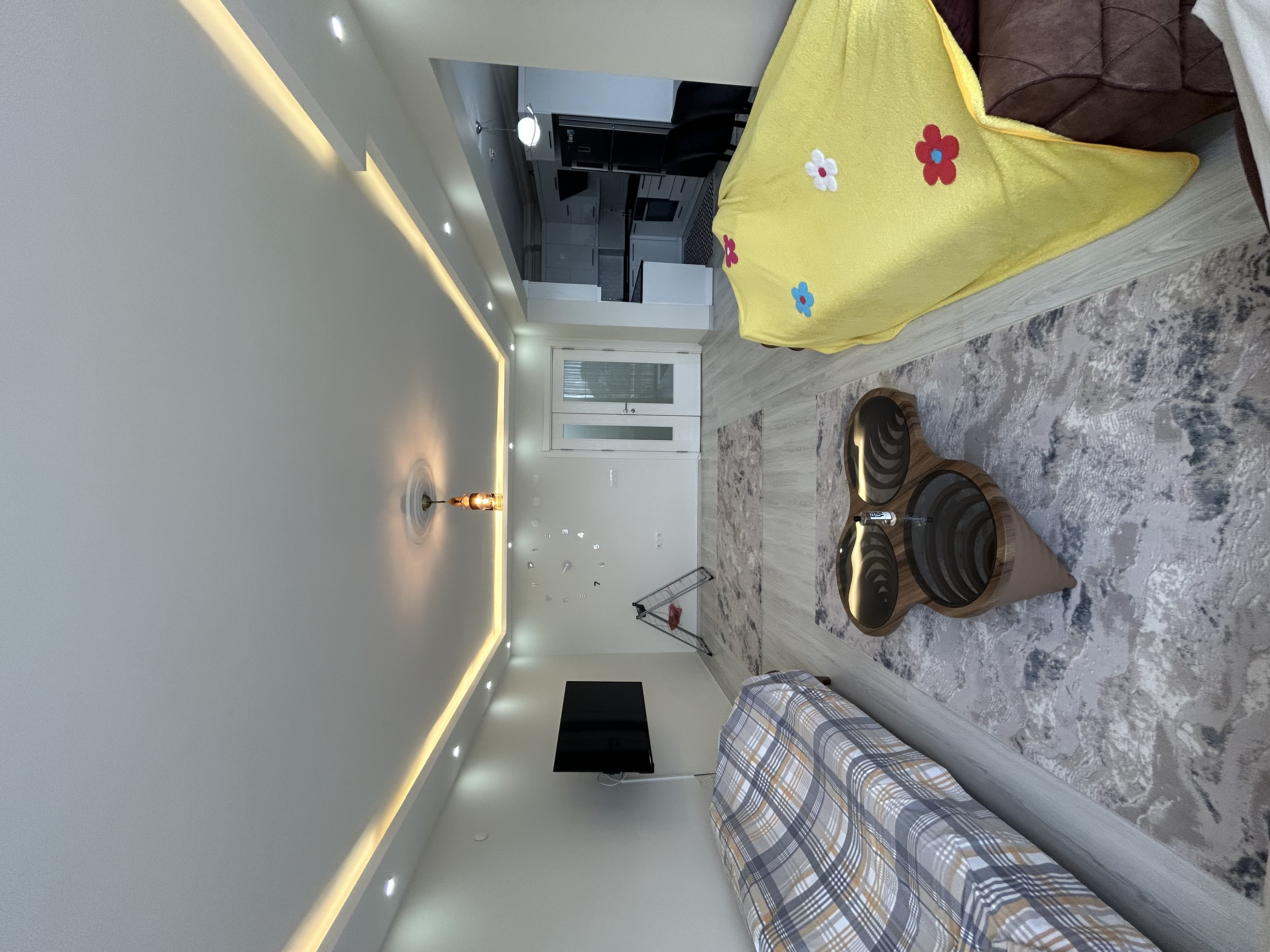 SELDEĞİRMENİ AKÇALI EŞYALI 3+1