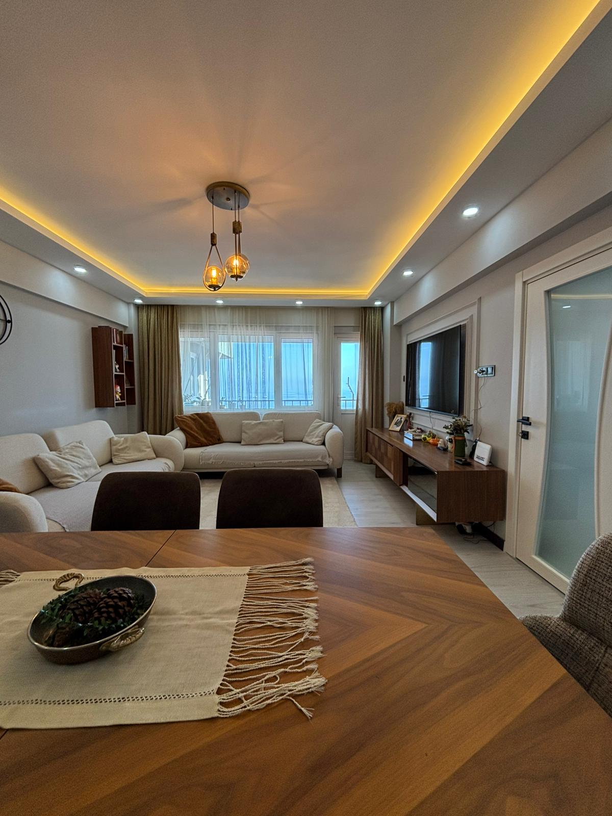 26 EVLER MEVKİ DENİZ MANZARALI SATILIK DAİRE