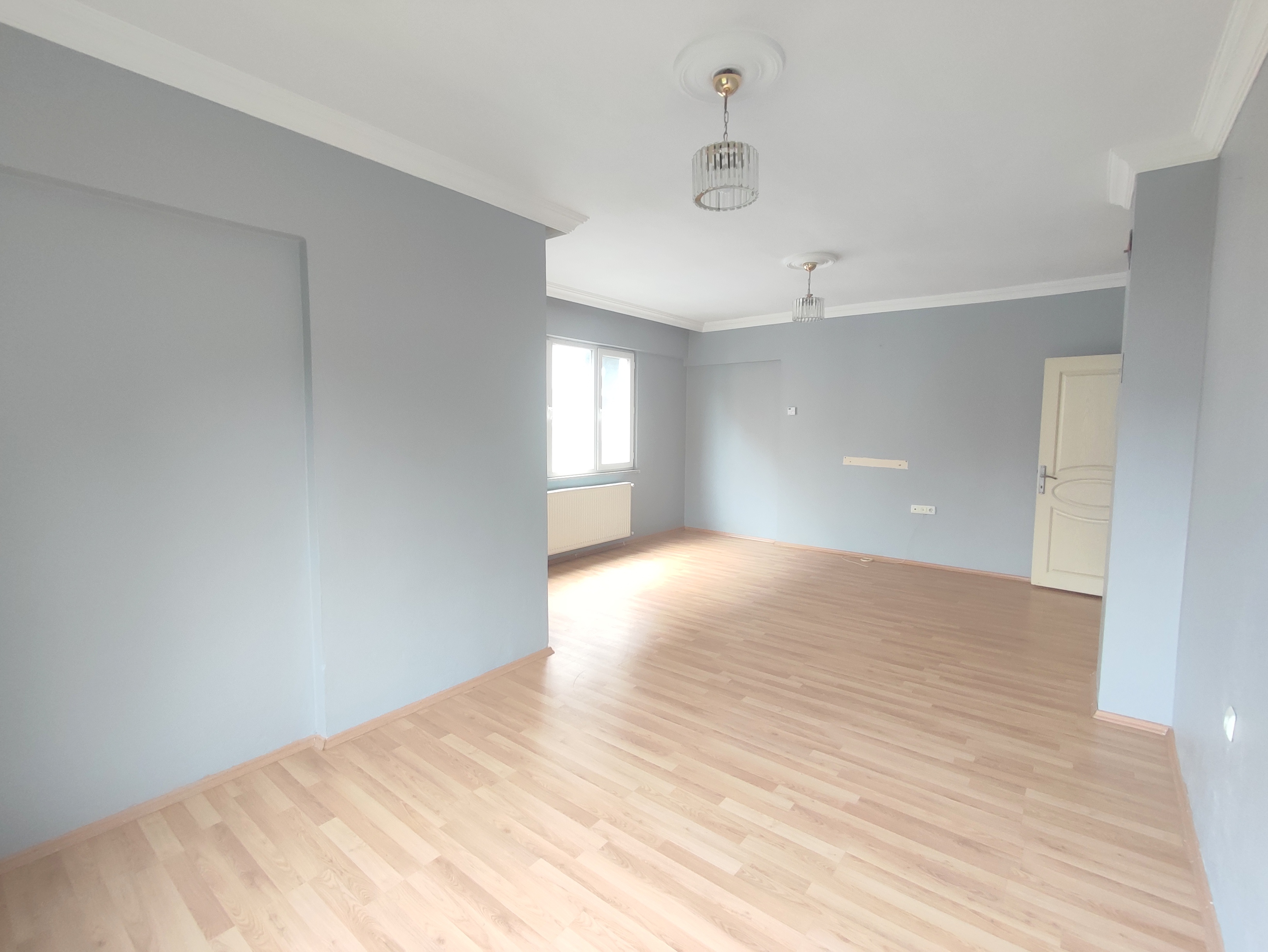 YOMRA SANCAK MAH.GENİŞ FERAH SATILIK DAİRE