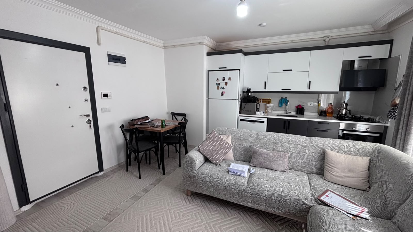 GEDİKKAYADA SIFIR 1+1 SATILIK