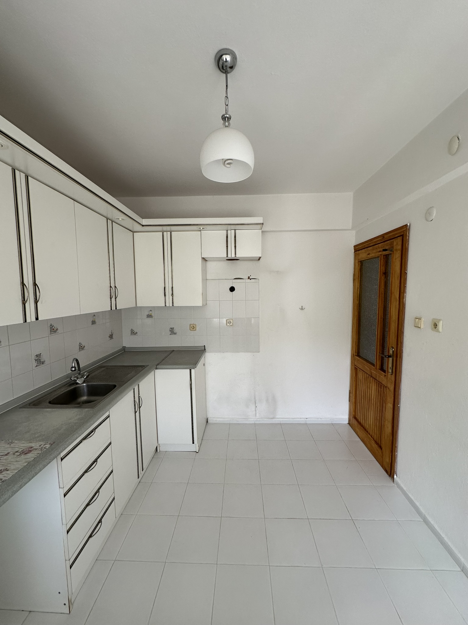 KÜÇÜKKÖY KİRALIK SOBALI 2+1