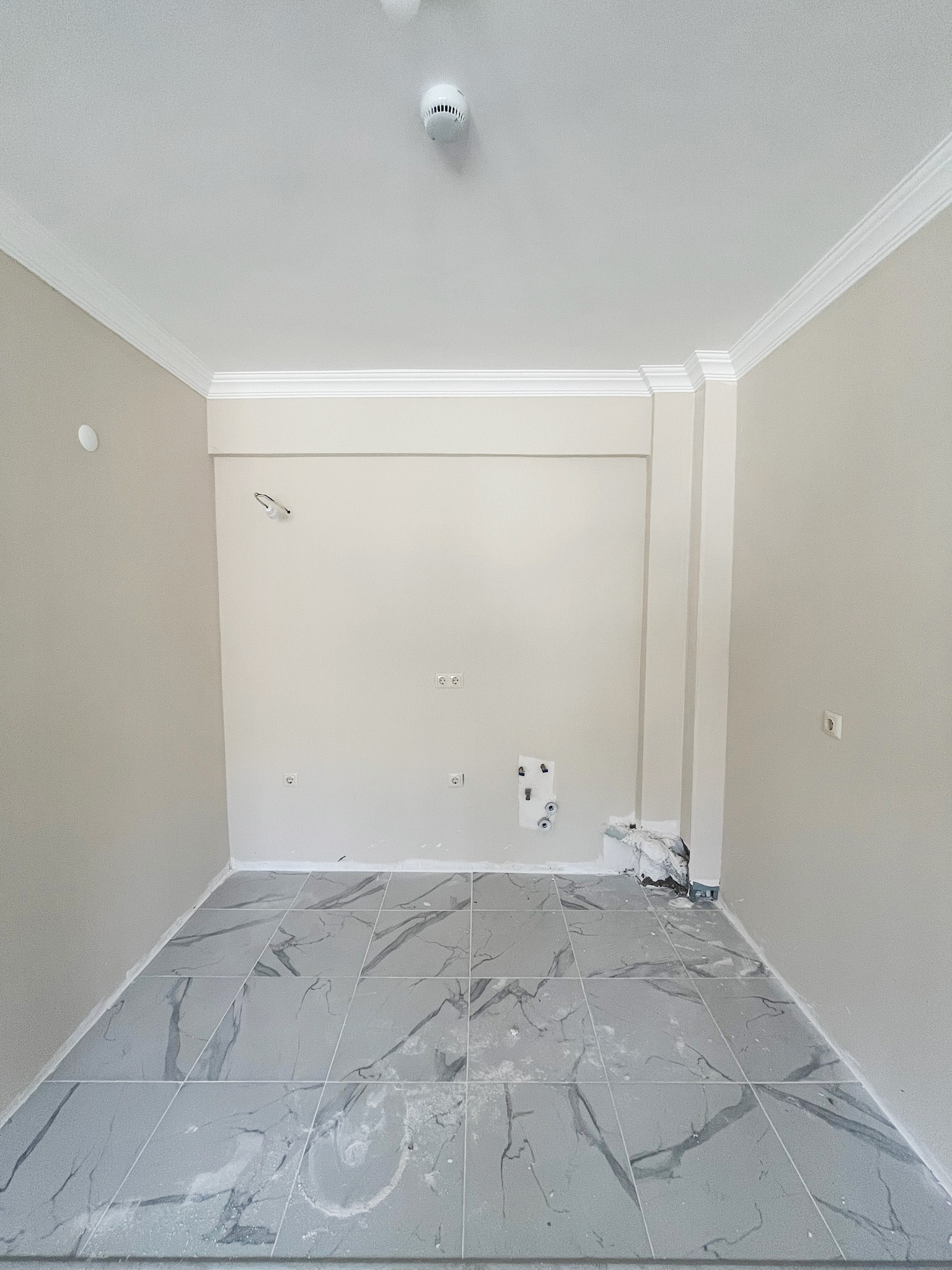 AKSU MAHALLESİ SATILIK DAİRE