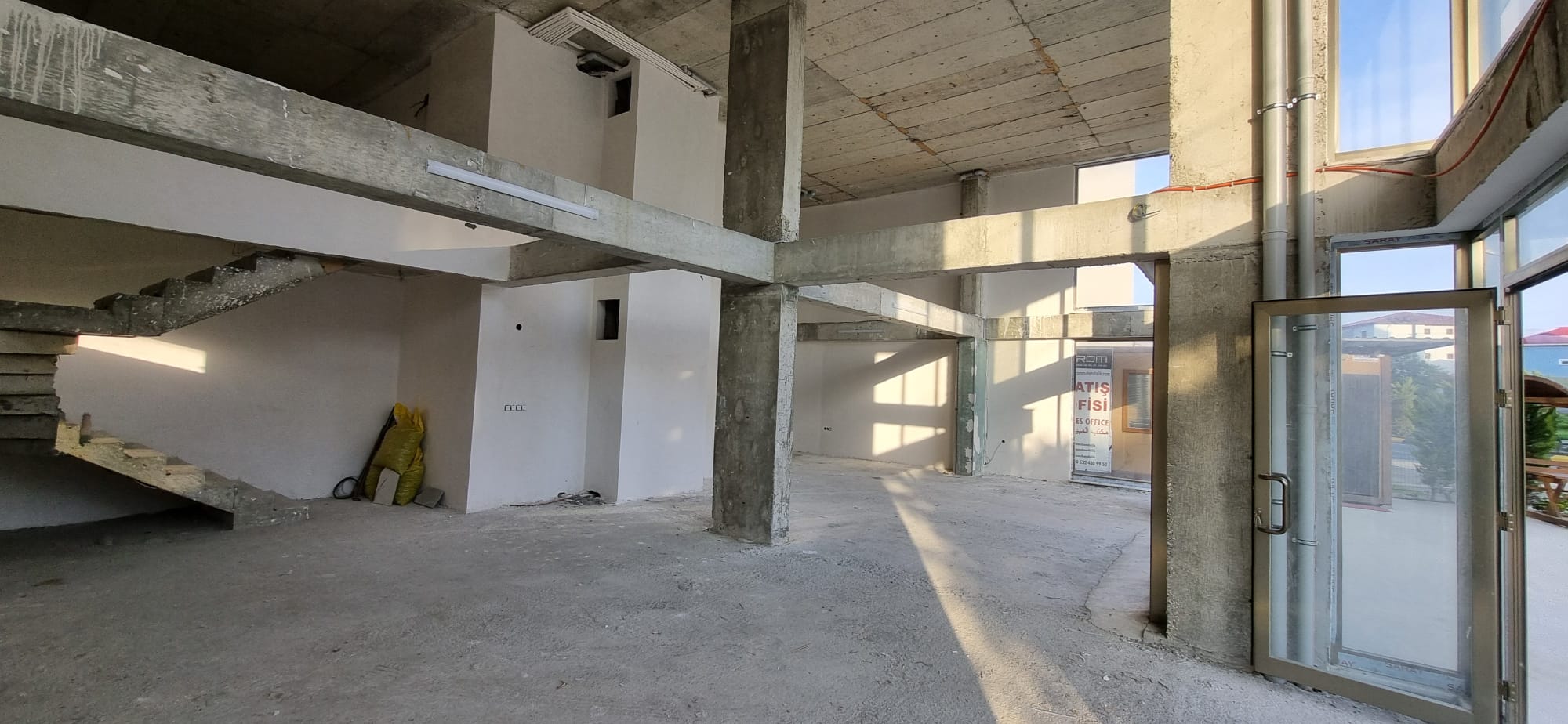 MABEL GAYRİMENKUL ARSİN YOL ÜSTÜ KİRALIK 400 M2 İŞYERİ/DÜKKAN