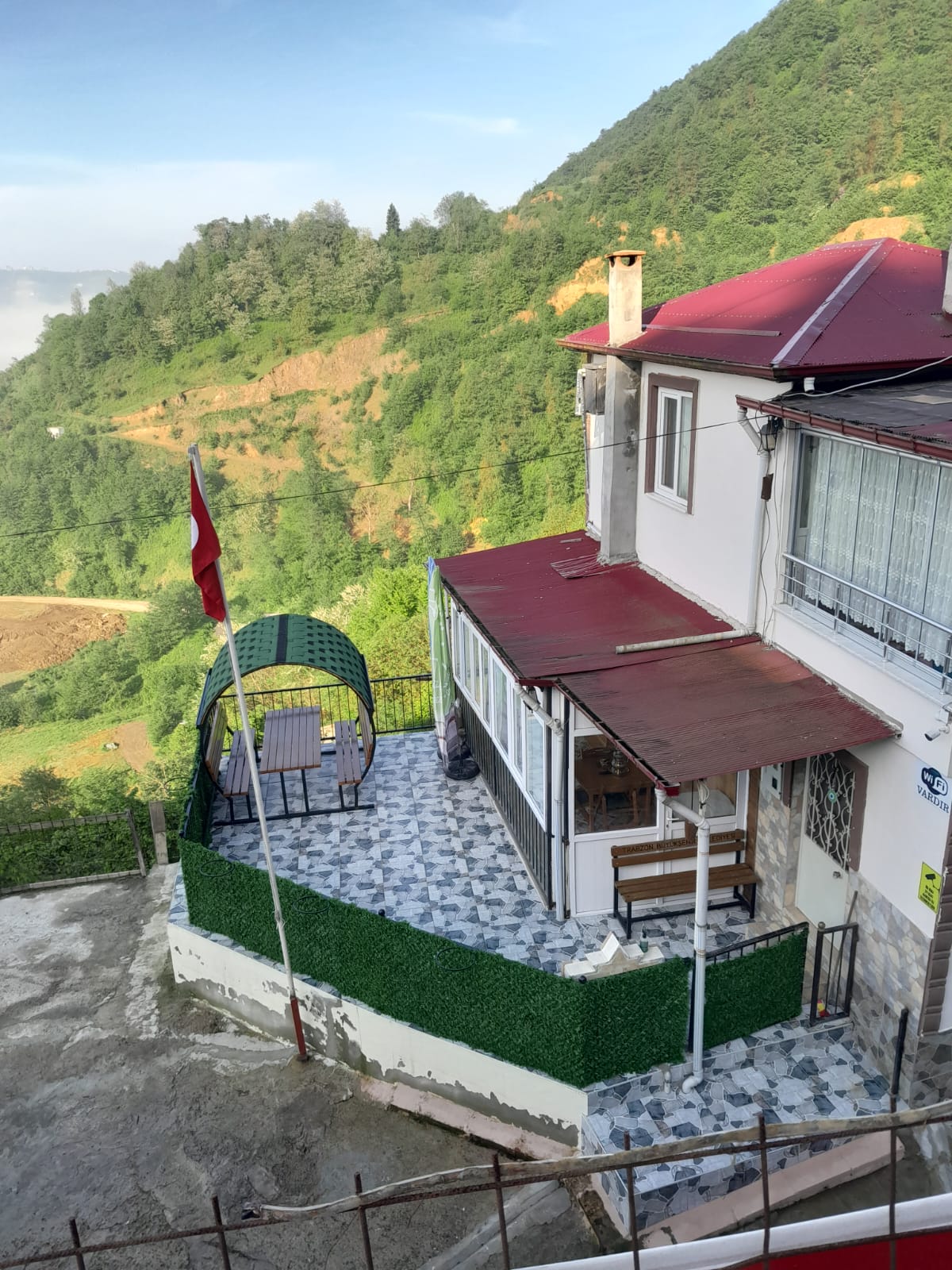 MABEL' DEN AKÇAABAT ESENTEPE EŞYALI MÜSTAKİL 2+1 KİRALIK EV