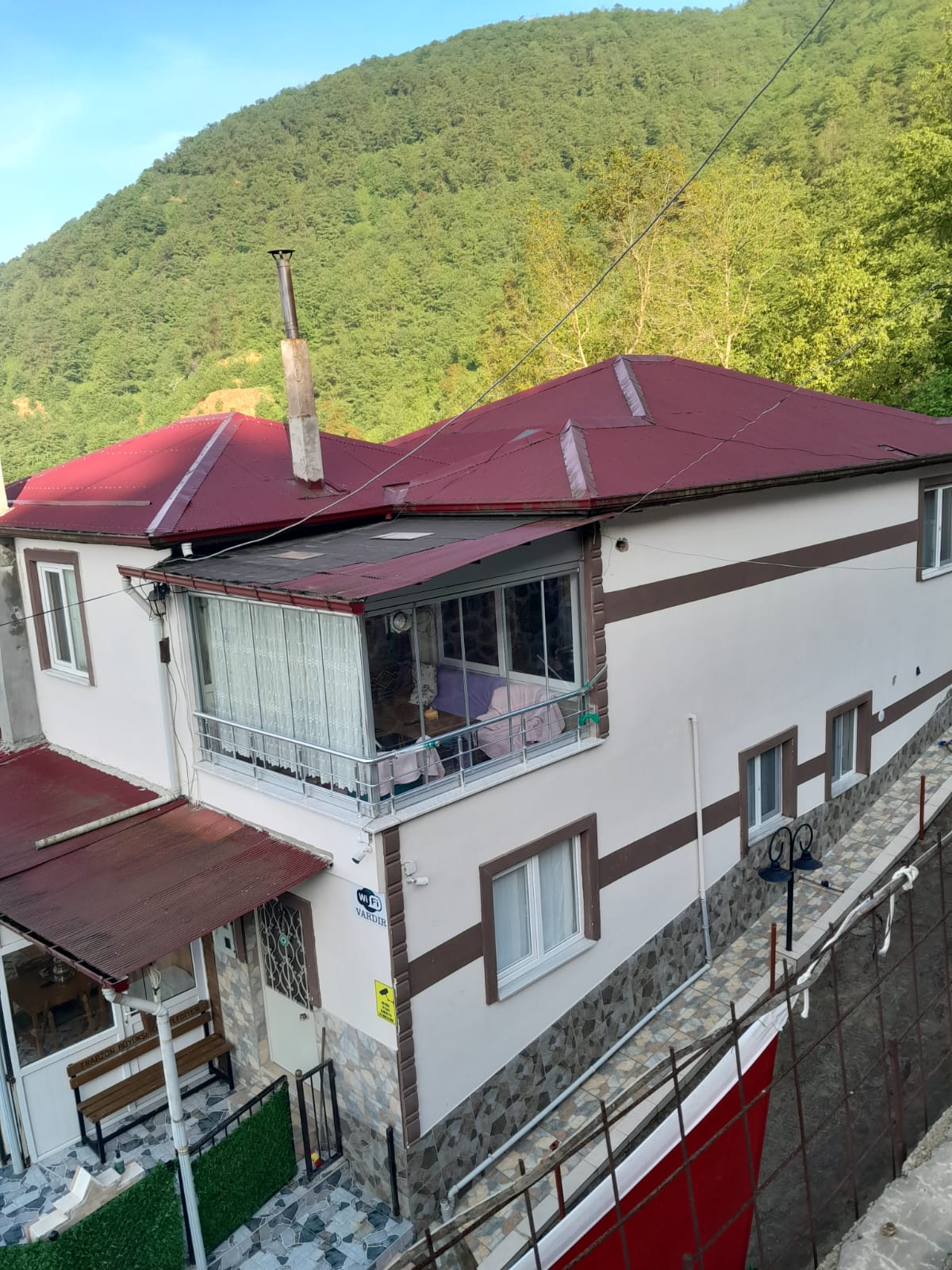 MABEL' DEN AKÇAABAT ESENTEPE EŞYALI MÜSTAKİL 2+1 KİRALIK EV