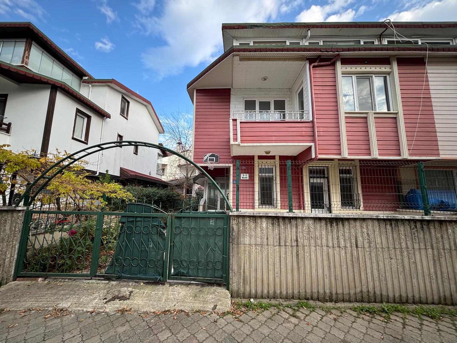 DENİZ VİLLALARI NO:74