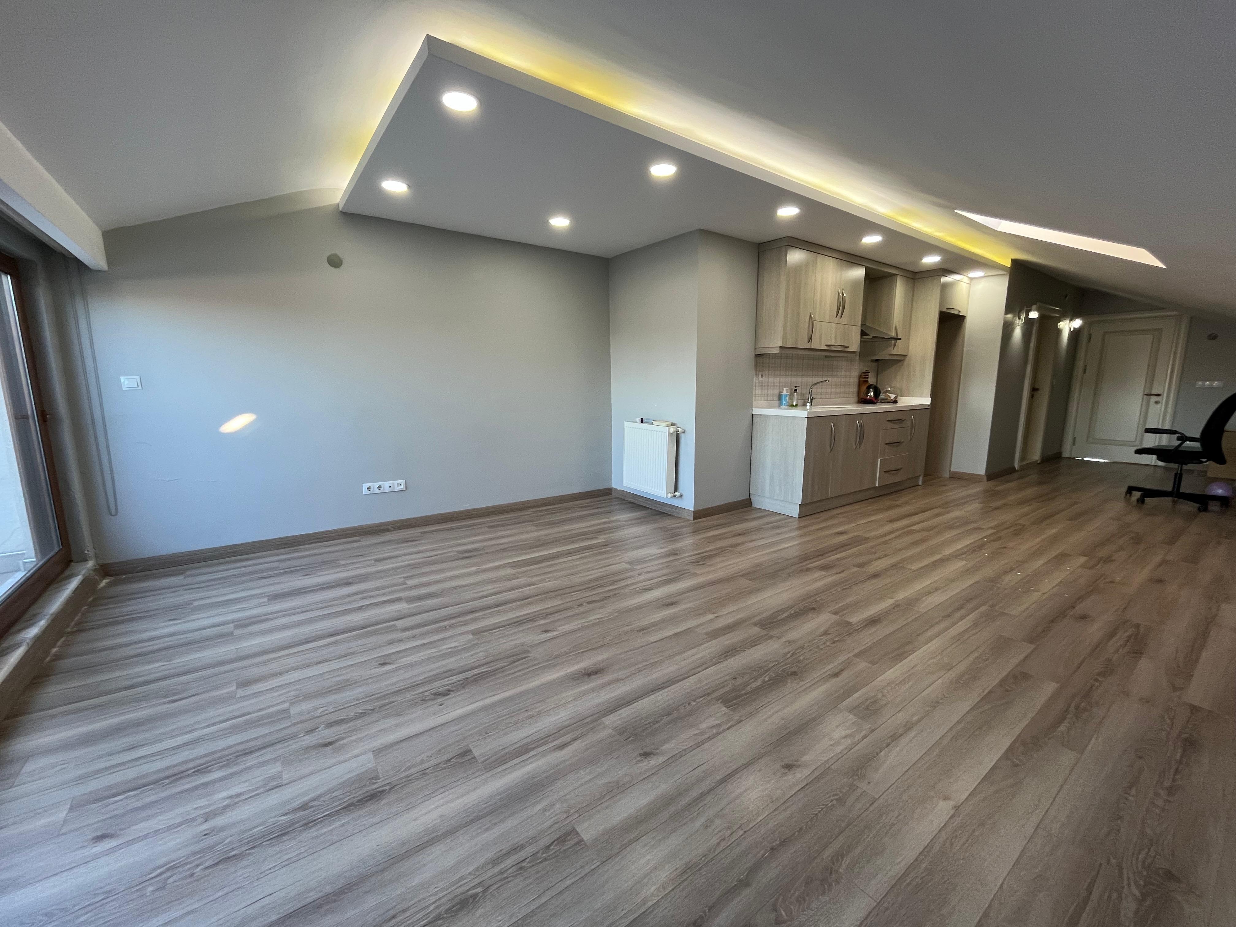 AKYAZI PERA GOLD DUBLEKS DAİİRE