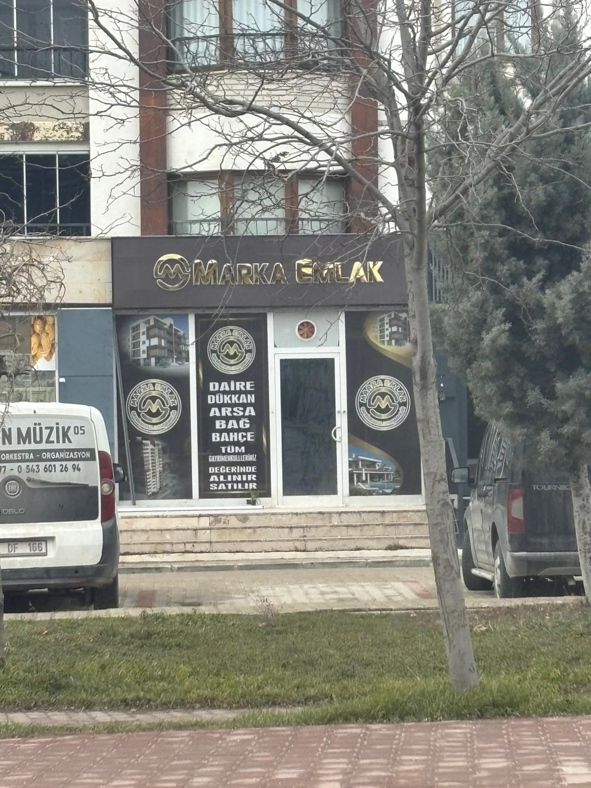 MABEL SUİTDEN SATILIK DÜKKAN