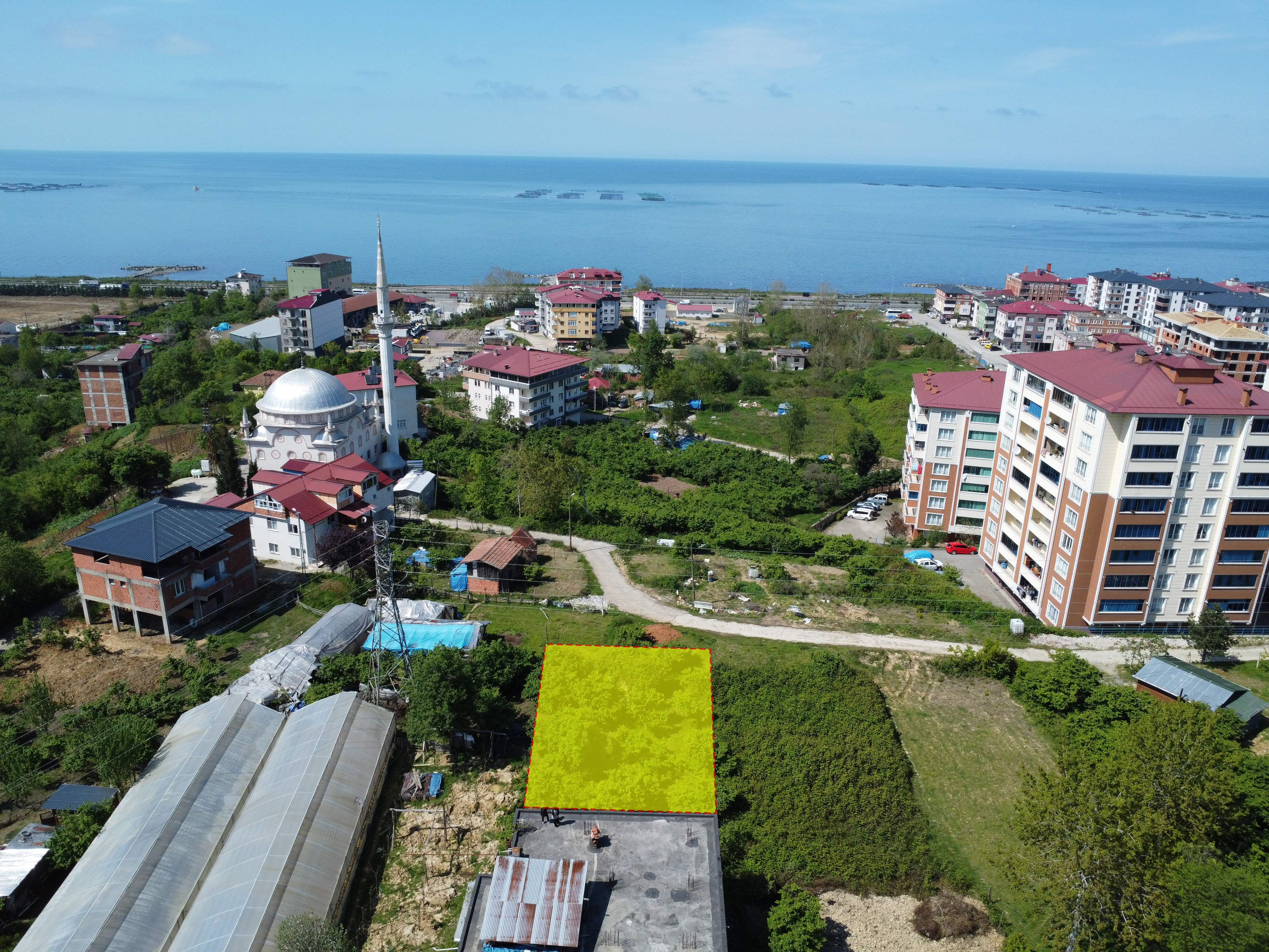 ARSİN FATİH MAH. MERKEZDE 5 KAT İMARLI SATILIK ARSA