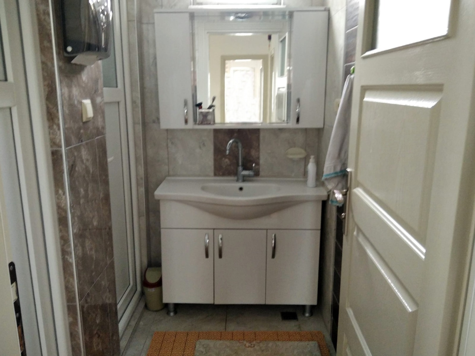 SAMSUN ATAKUM ÇAKIRLARDA DENİZ MANZARALI 3KATLI MÜSTAKİL VİLLA