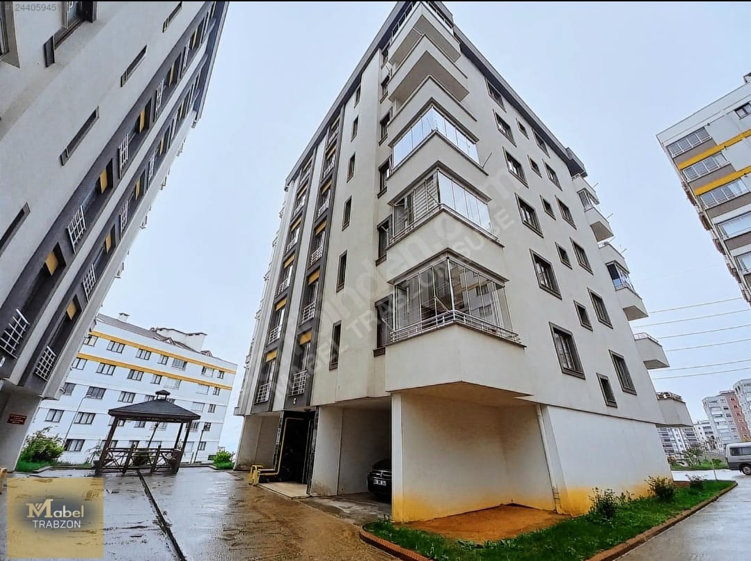 ÜNİVERSİTE MAHALLESİNDE DENİZ MANZARALI SATILIK LÜX DAİRE