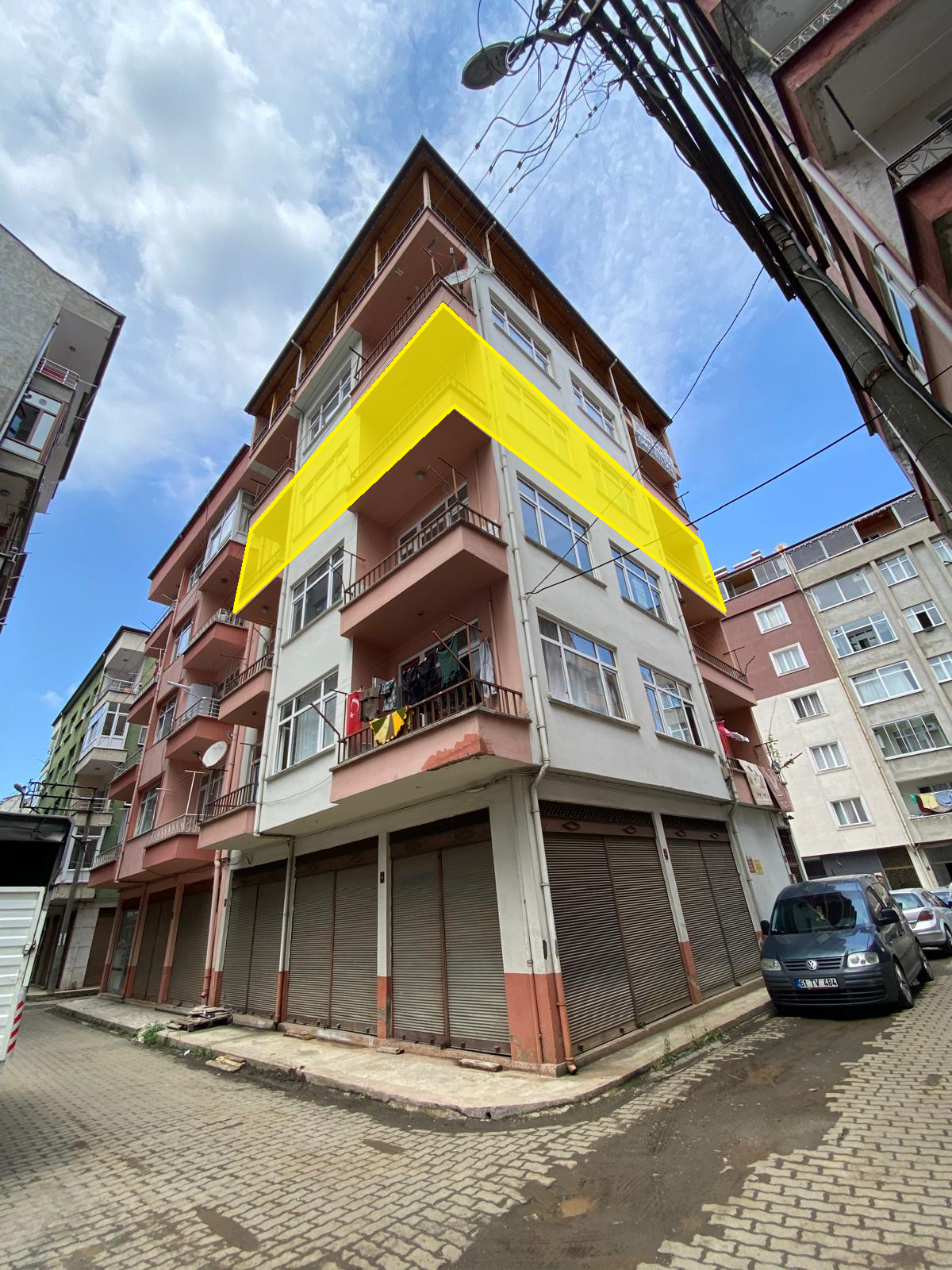 MABEL GAYRİMENKUL/ BEŞİKDÜZÜ/ ÇARŞI İÇİ 2+1 SATILIK DAİRE