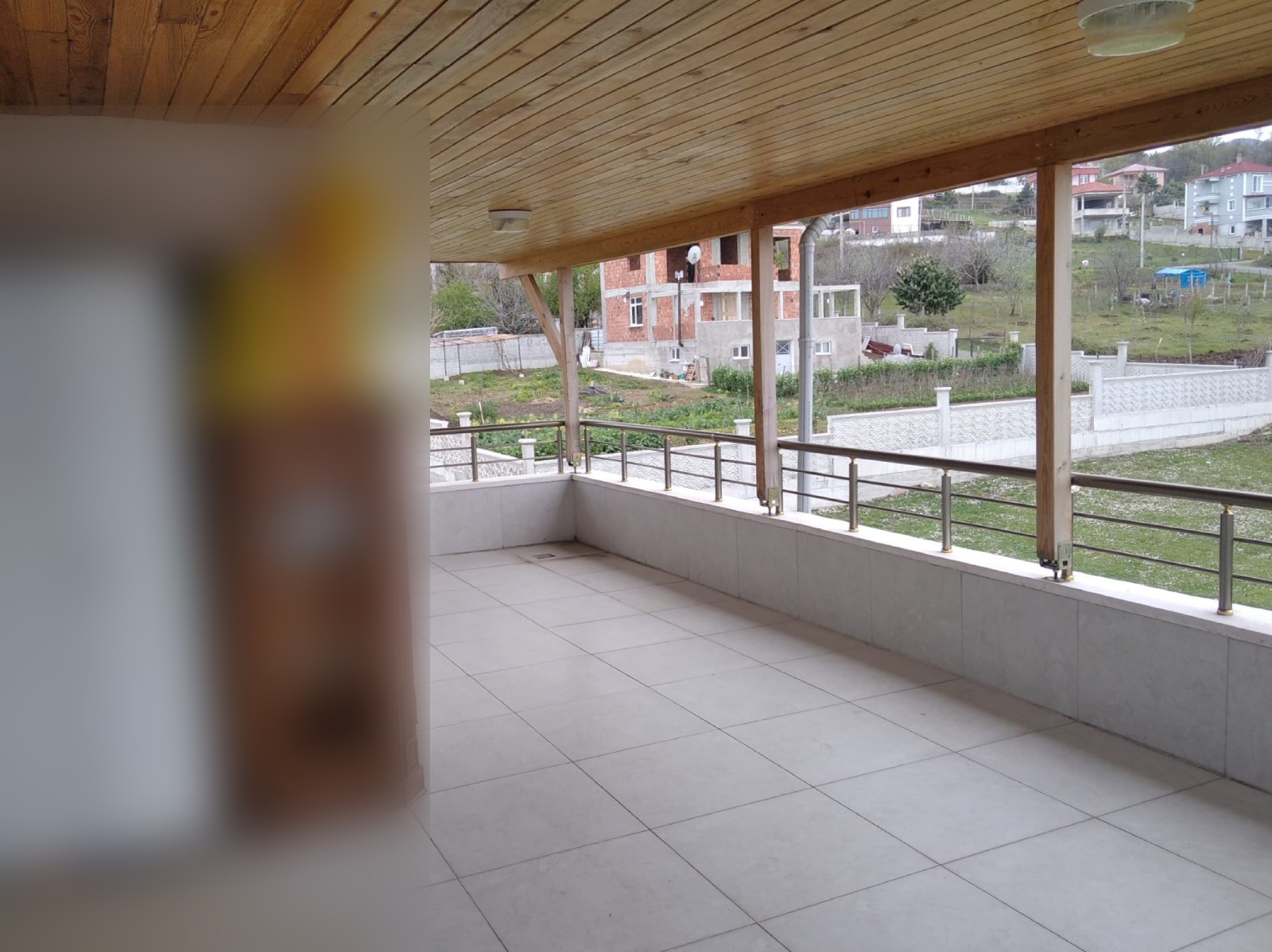 SAMSUN ATAKUM ÇAKIRLARDA DENİZ MANZARALI 3KATLI MÜSTAKİL VİLLA