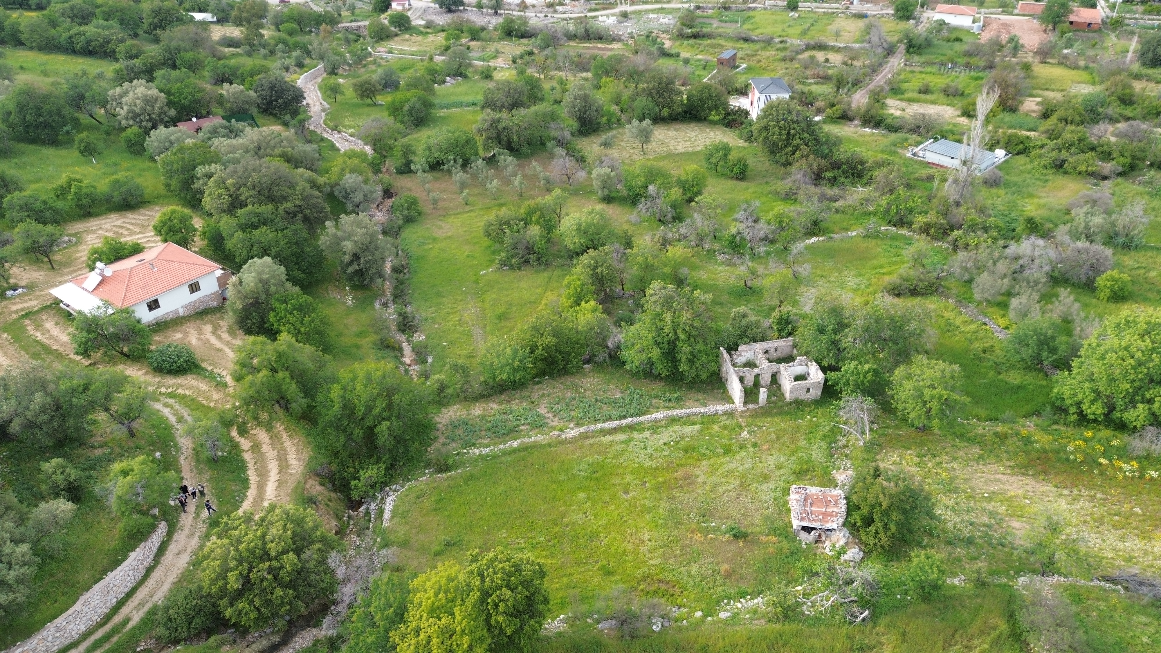 Marmaris Söğütte 369m2 Yola cepheli satılık tarla