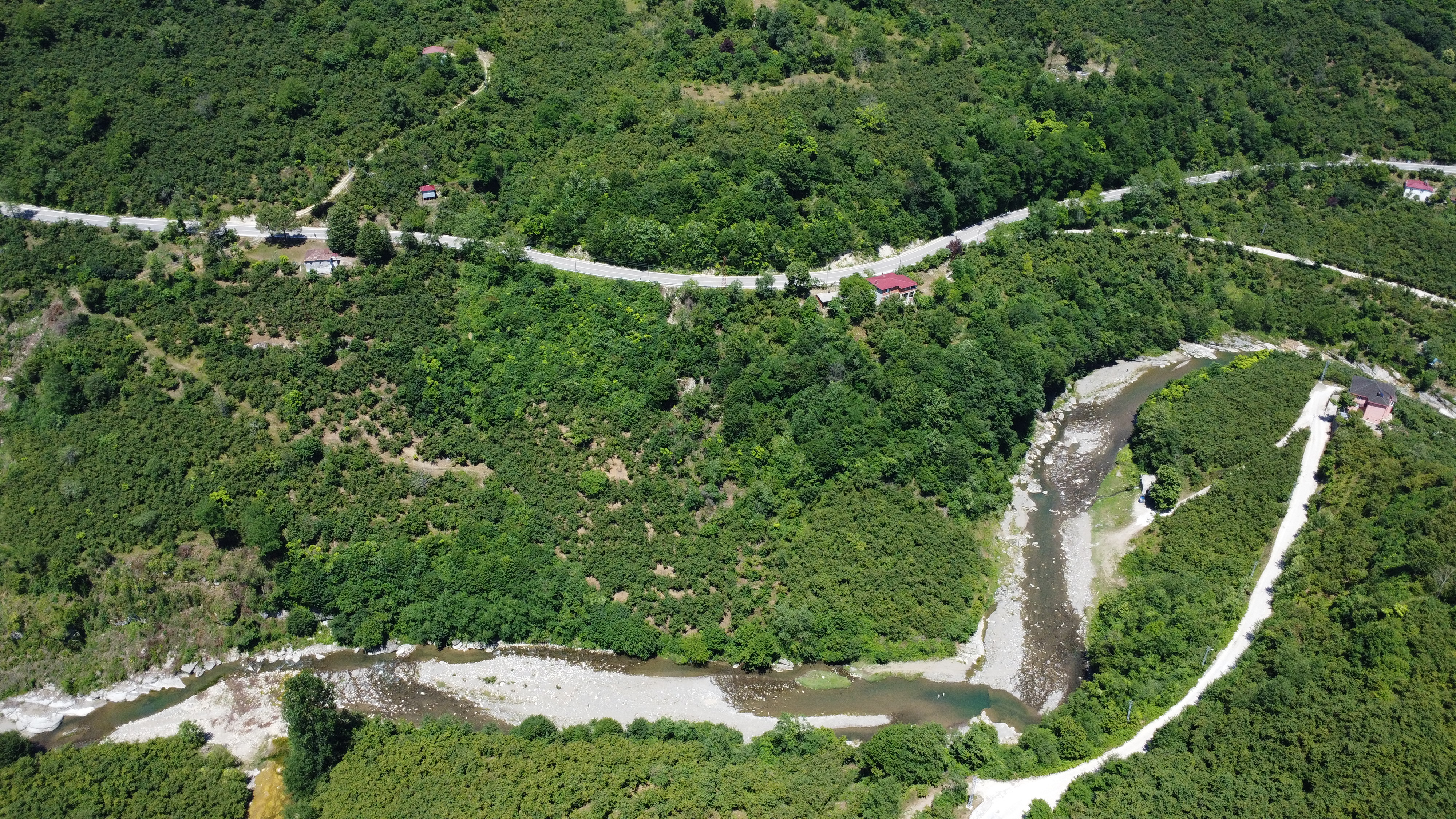 FATSA KAVRAZ MAH. ILICA YOLU ÜZERİ 1690 m2 F. BAHÇESİ