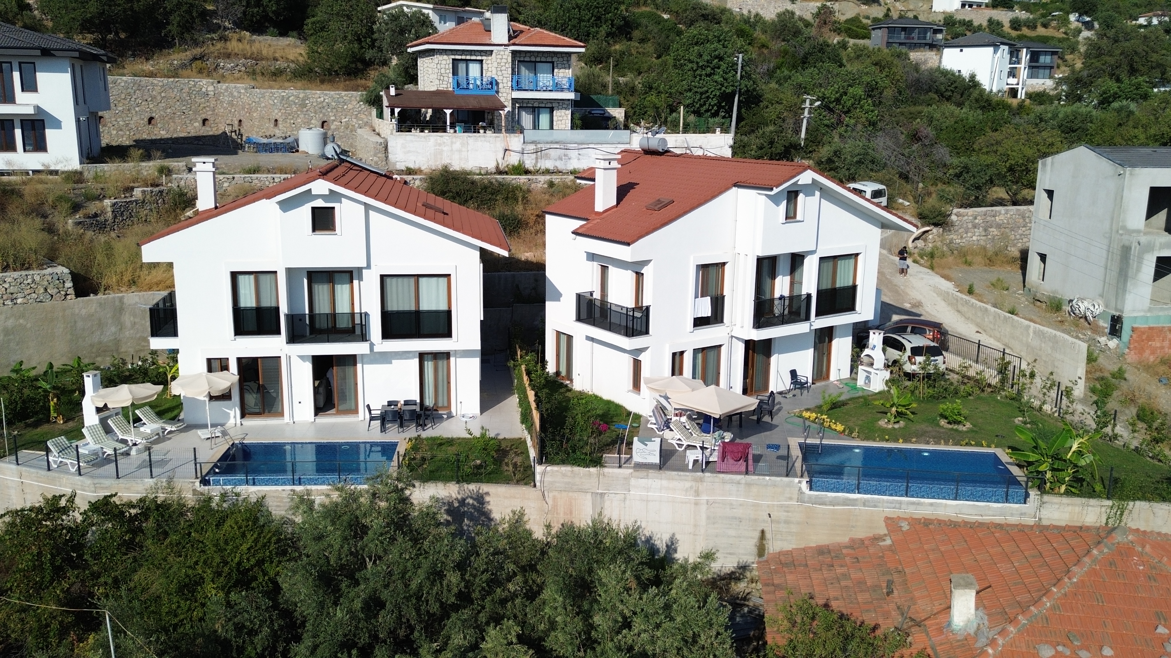 MARMARİS SÖĞÜTTE FUL DENİZ MANZARALI SONSUZLUK HAVUZLU 4+1 VİLLA