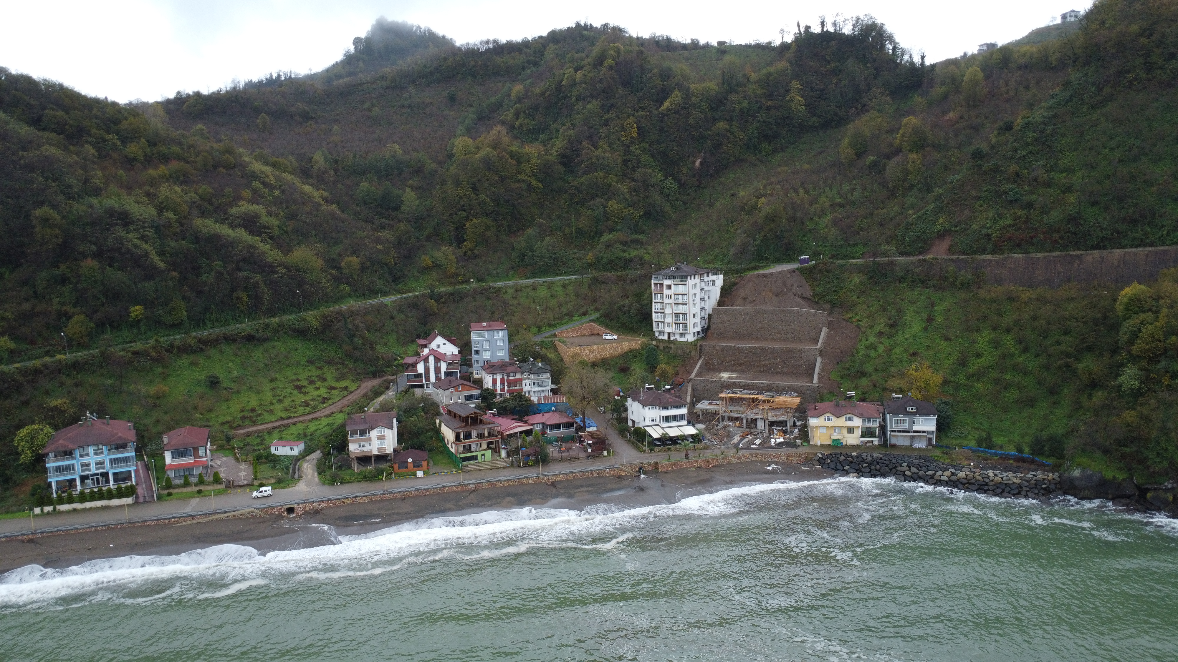 MABEL'DEN FATSA YALIKÖY'DE 2 YOLA CEPHELİ DENİZ MANZARALI KÖŞE
