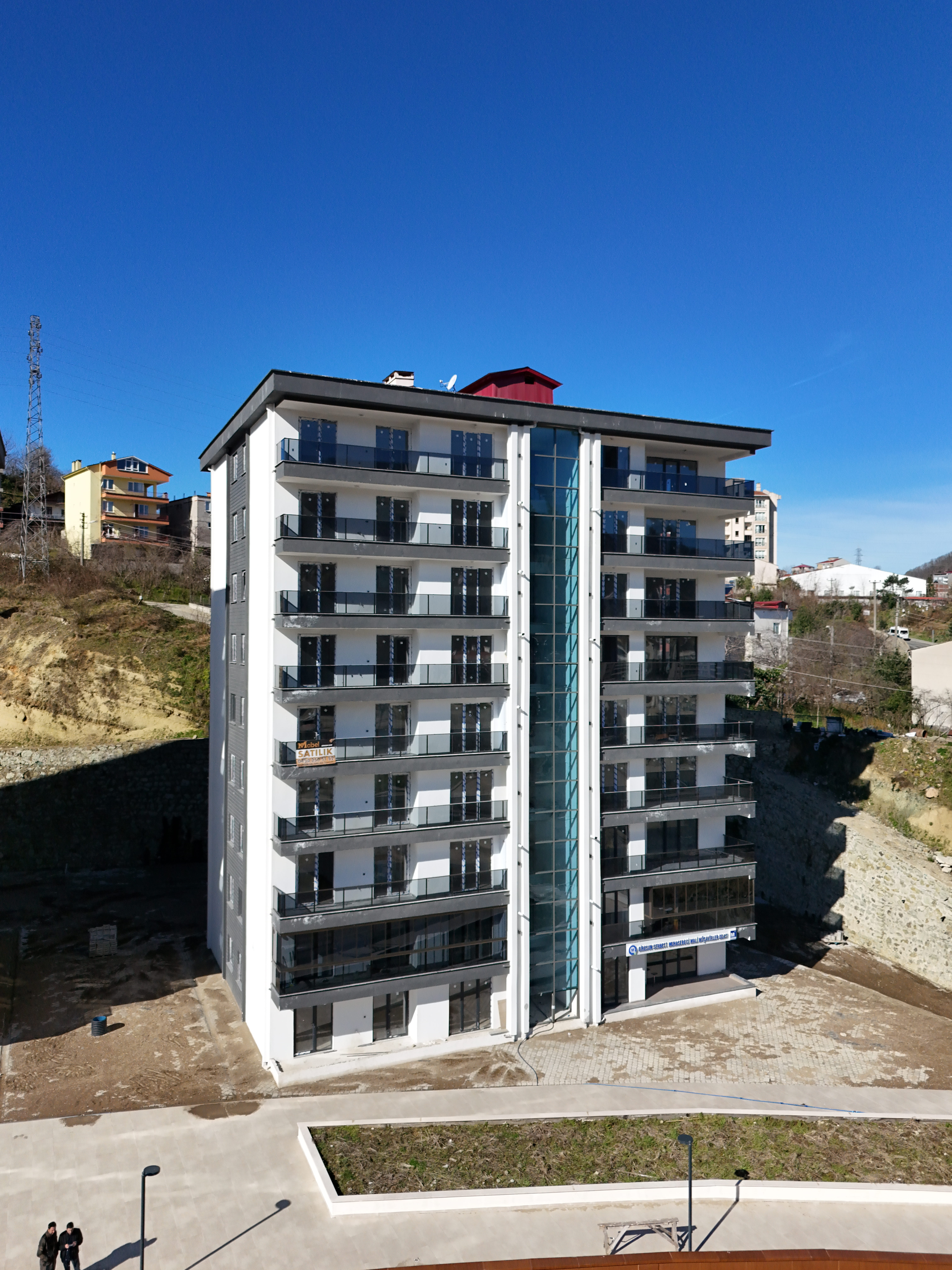 AKSU MAH. STADYUM CADDE EVLERİ C BLOK SATILIK 3+1