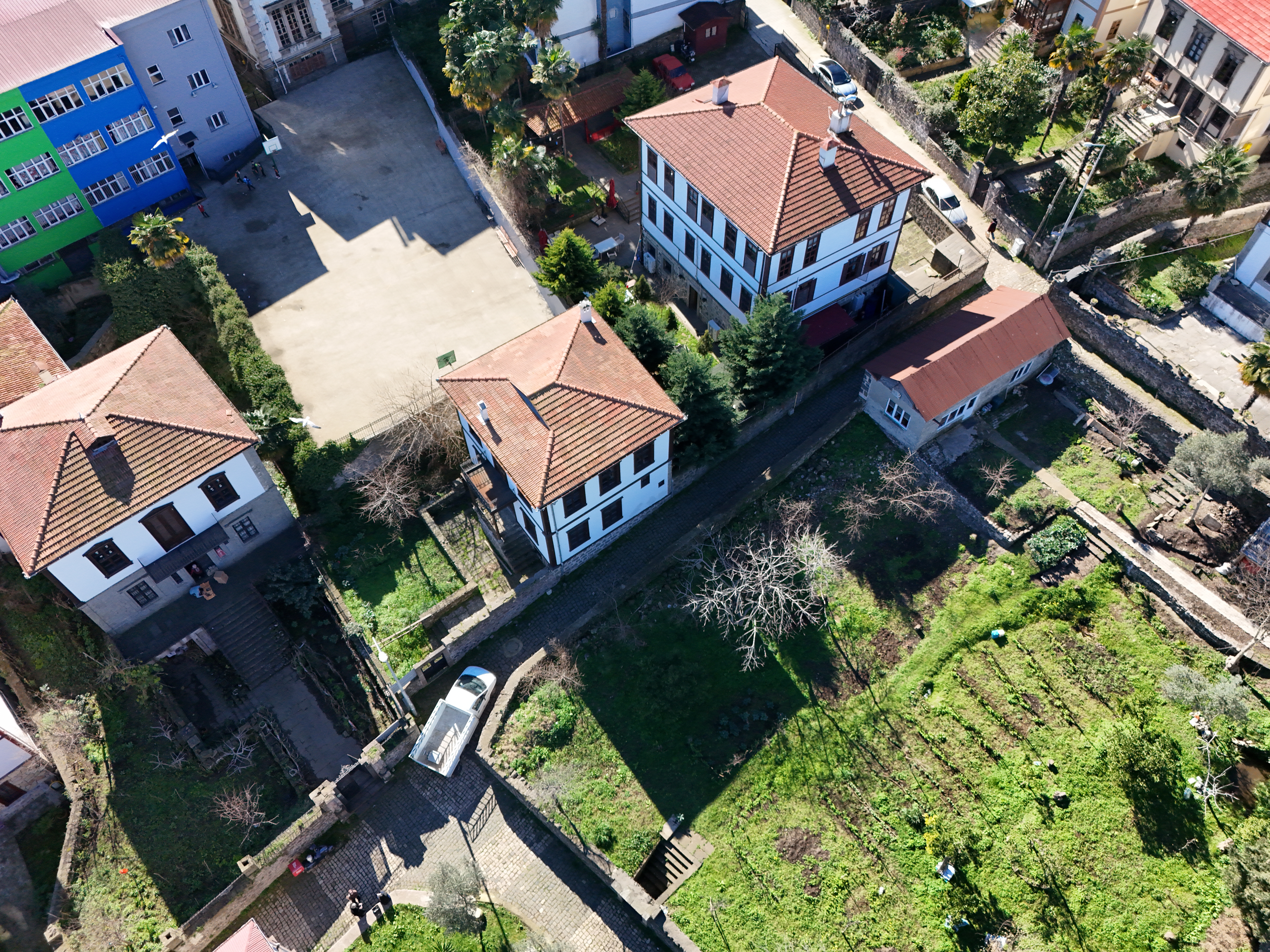 ÇINARLAR MH. SATILIK KONAK