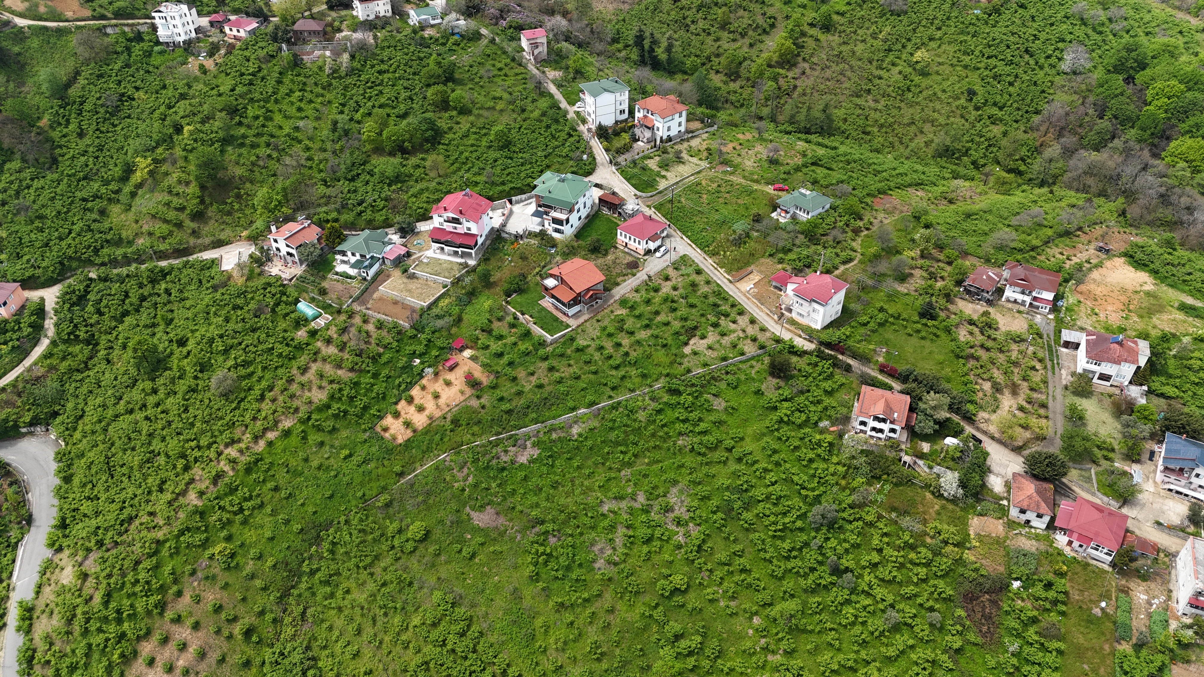 MABEL'DEN AKKESE MAH. DENİZ MANZARALI 2197 M2 SATILIK ARSA