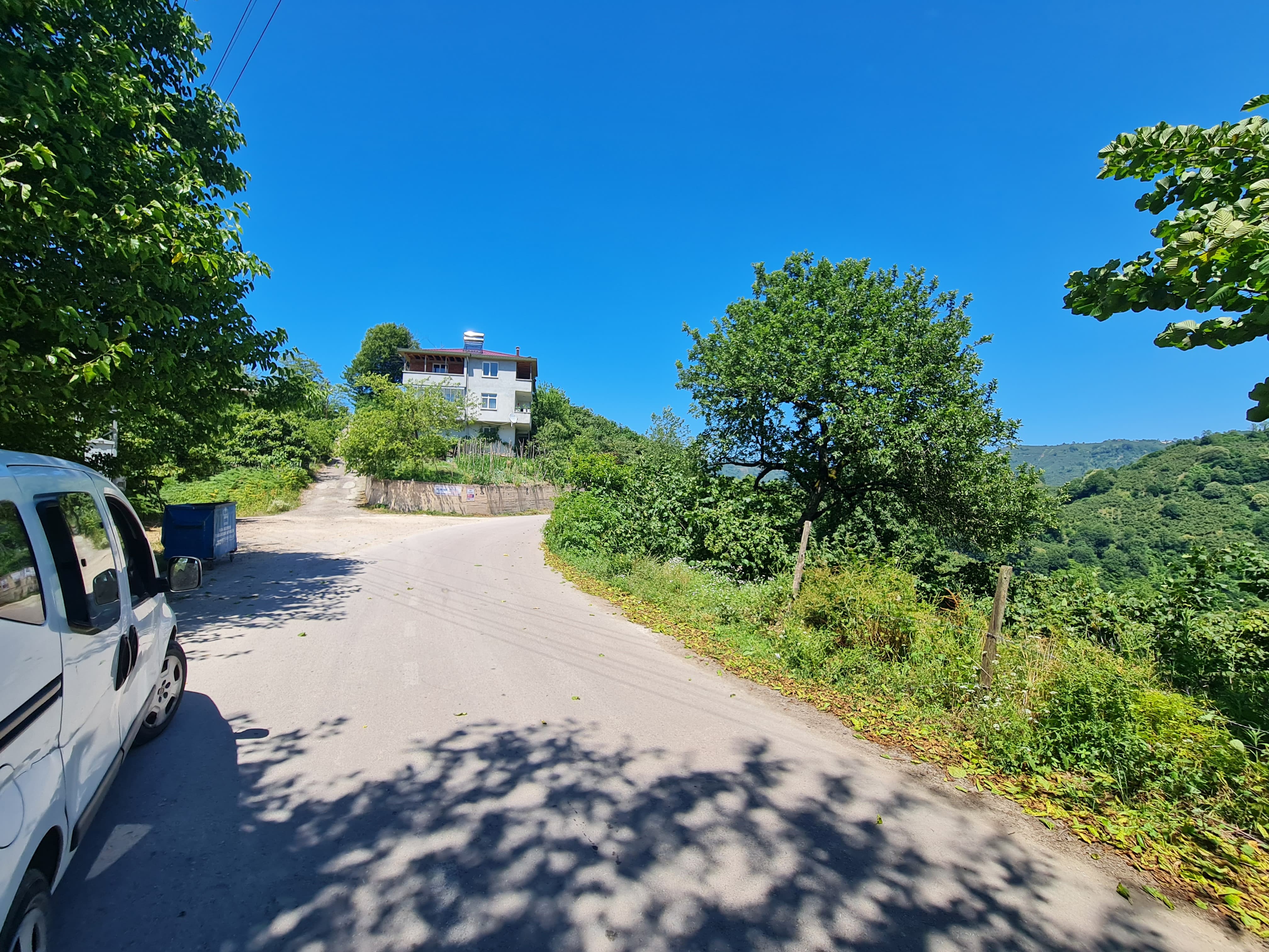 FATSA KAVRAZ MAH. ILICA YOLU ÜZERİ 1690 m2 F. BAHÇESİ