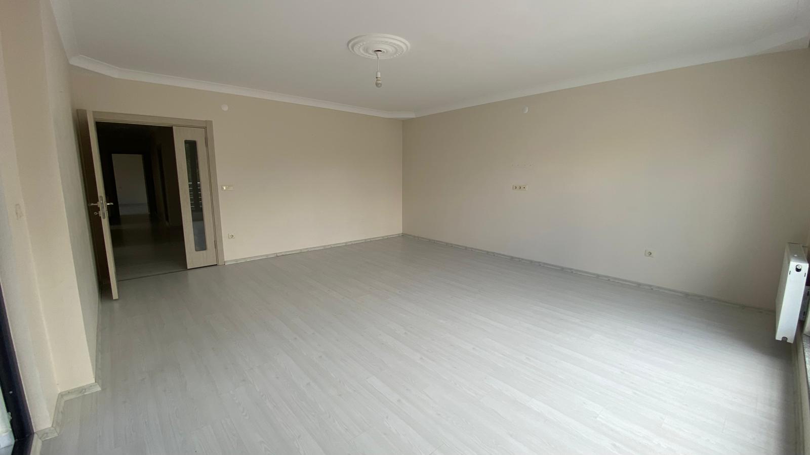 KAŞÜSTÜ HASTANE KARŞISI 3+1 KİRALIK DAİRE