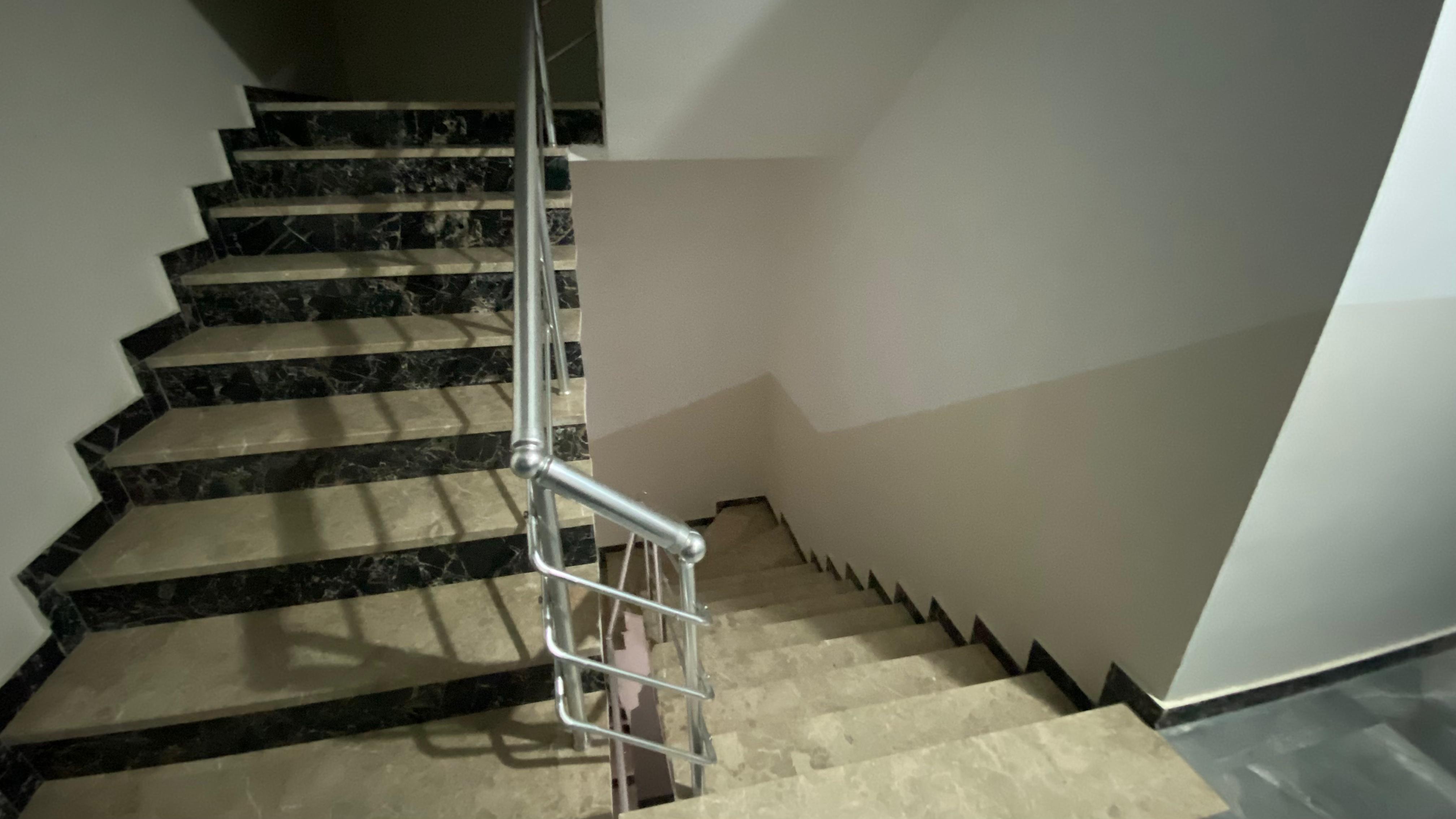 KAŞÜSTÜ HASTANE KARŞISI 3+1 KİRALIK DAİRE