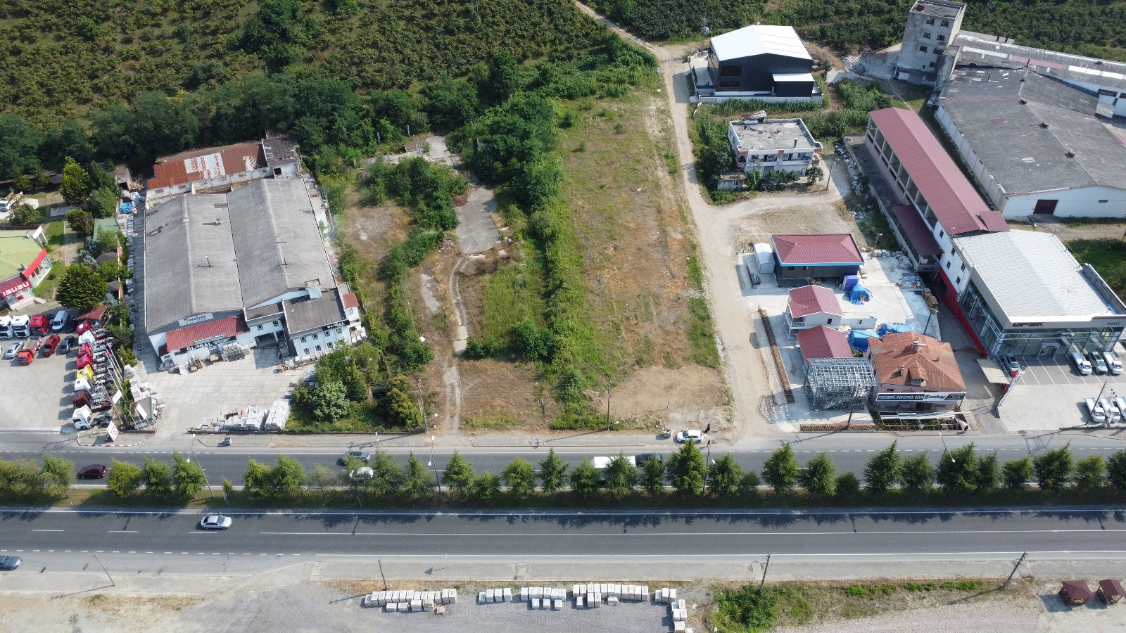 MABEL'den GÜLYALI TURNASUYU ANA YOL ÜZERİ 10 DÖNÜM SANAYİ İMARLI