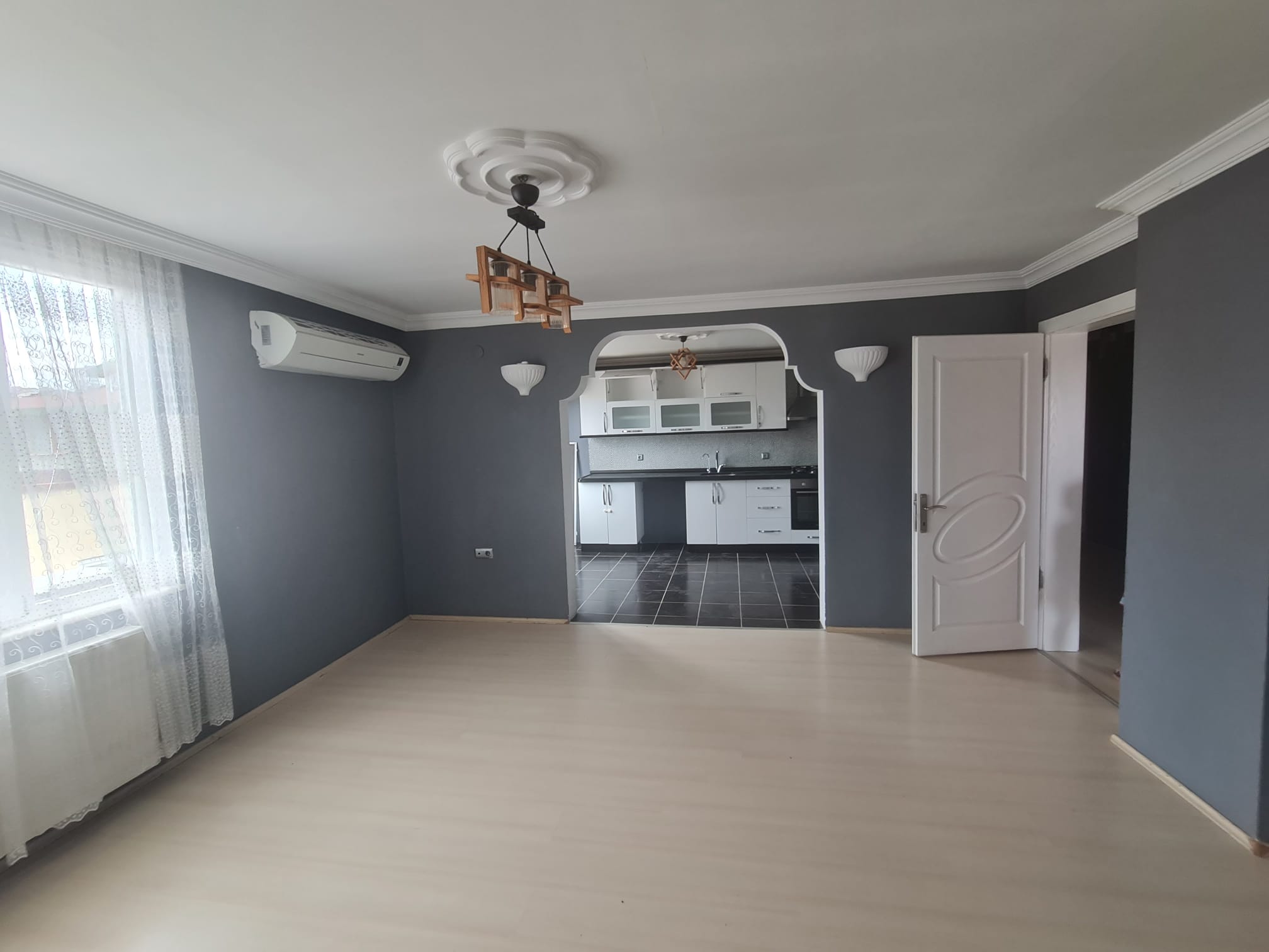 DUMLUPINAR'DA AYRI GİRİŞLİ DUBLEKS FIRSATI 4+2 AYRI MUTFAKLI