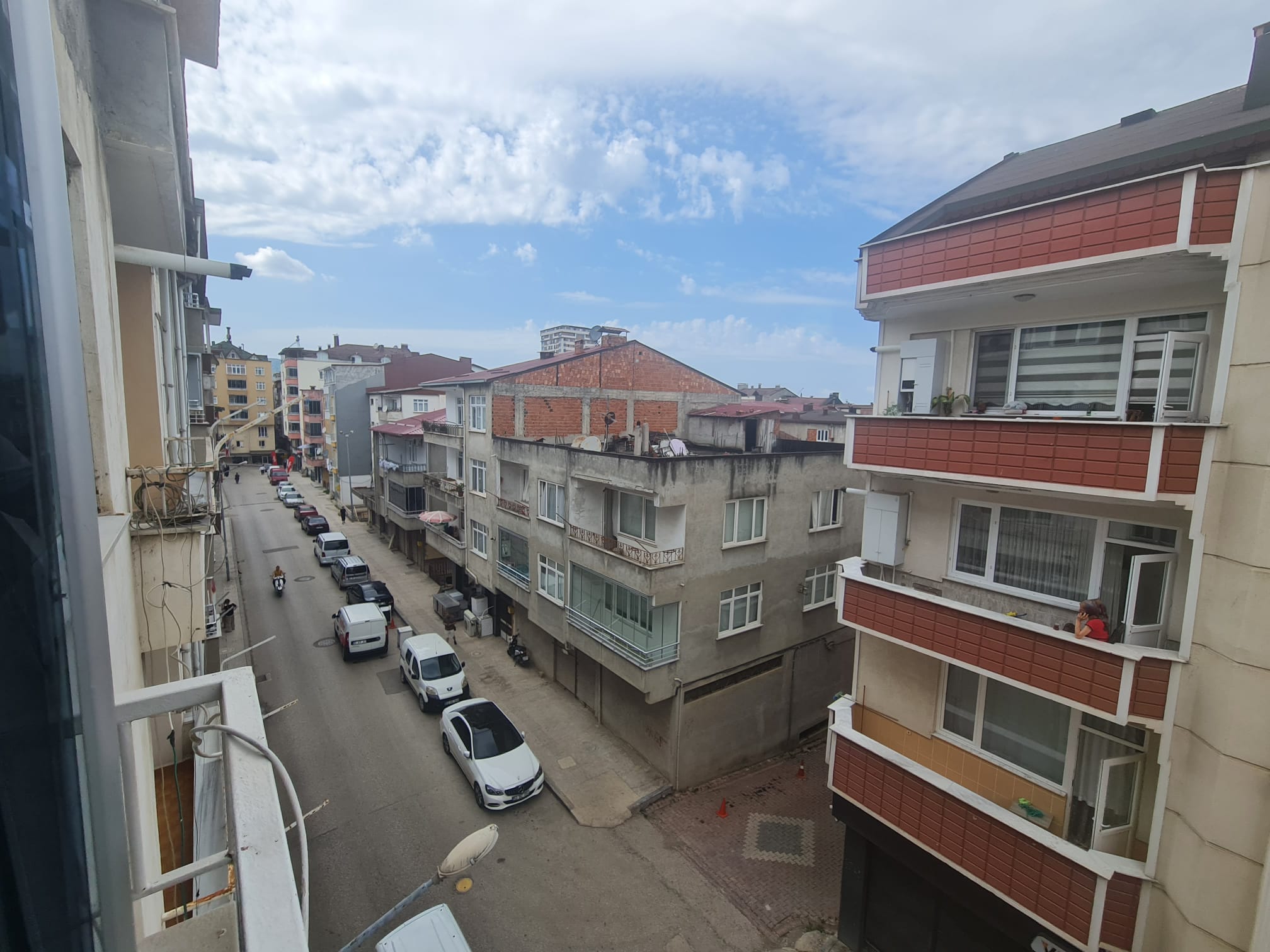 DUMLUPINAR'DA AYRI GİRİŞLİ DUBLEKS FIRSATI 4+2 AYRI MUTFAKLI