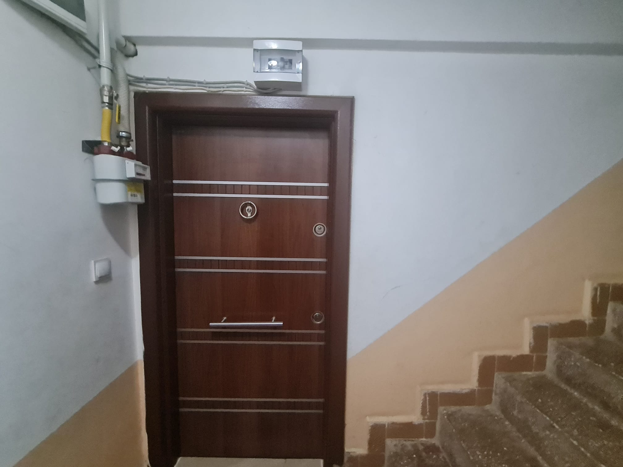 DUMLUPINAR'DA AYRI GİRİŞLİ DUBLEKS FIRSATI 4+2 AYRI MUTFAKLI