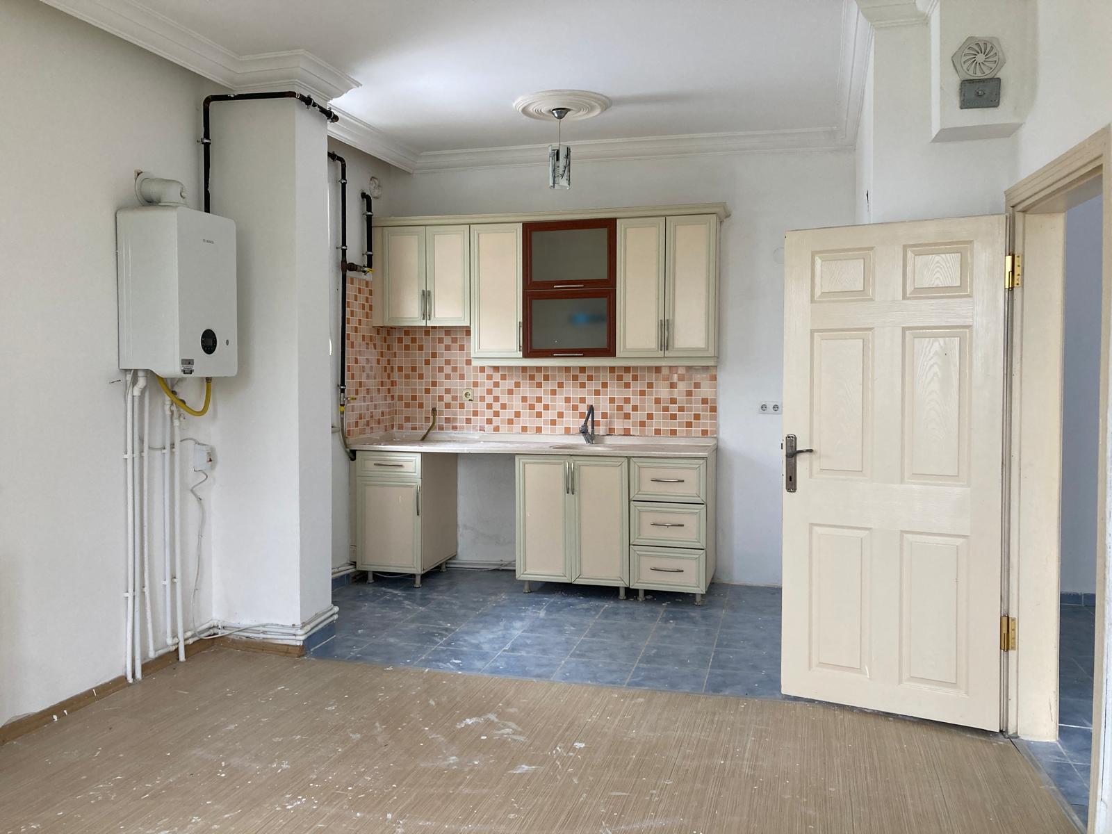 MABEL'DEN DOLUNAYDA DENİZE YÜRÜME MESAFEDE SATILIK 2+1 DAİRE