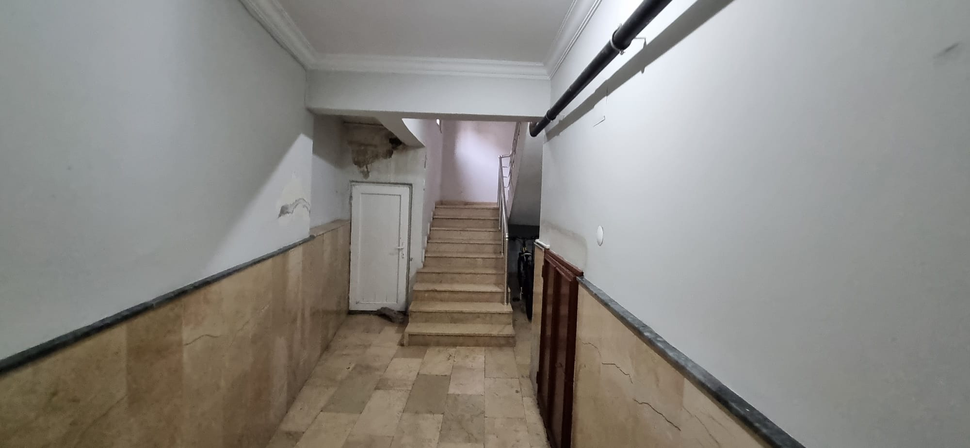 MABEL GAYRİMENKUL TAKSİM KARAKOLU ARKASI TEMİZ 3+1 DAİRE