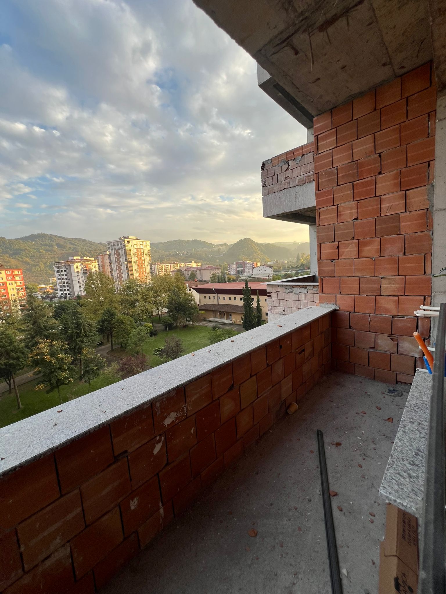 MABEL'DEN AYAZLI MAH. GALATAPARK SİTESİ SATILIK DAİRE