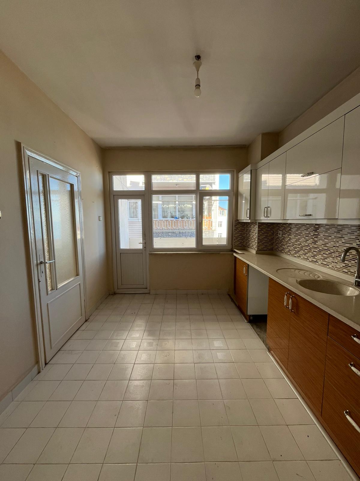 HACI HÜSEYİN MAHALLESİ SATILIK DAİRE