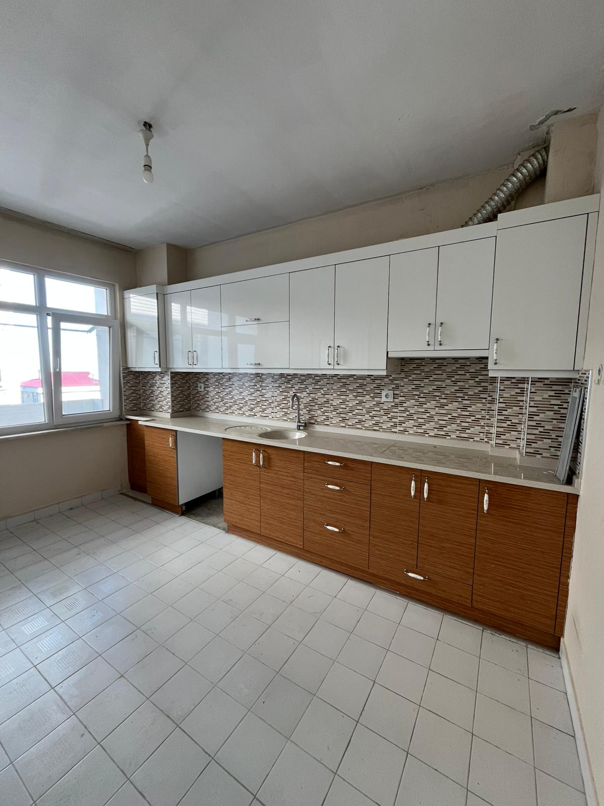 HACI HÜSEYİN MAHALLESİ SATILIK DAİRE