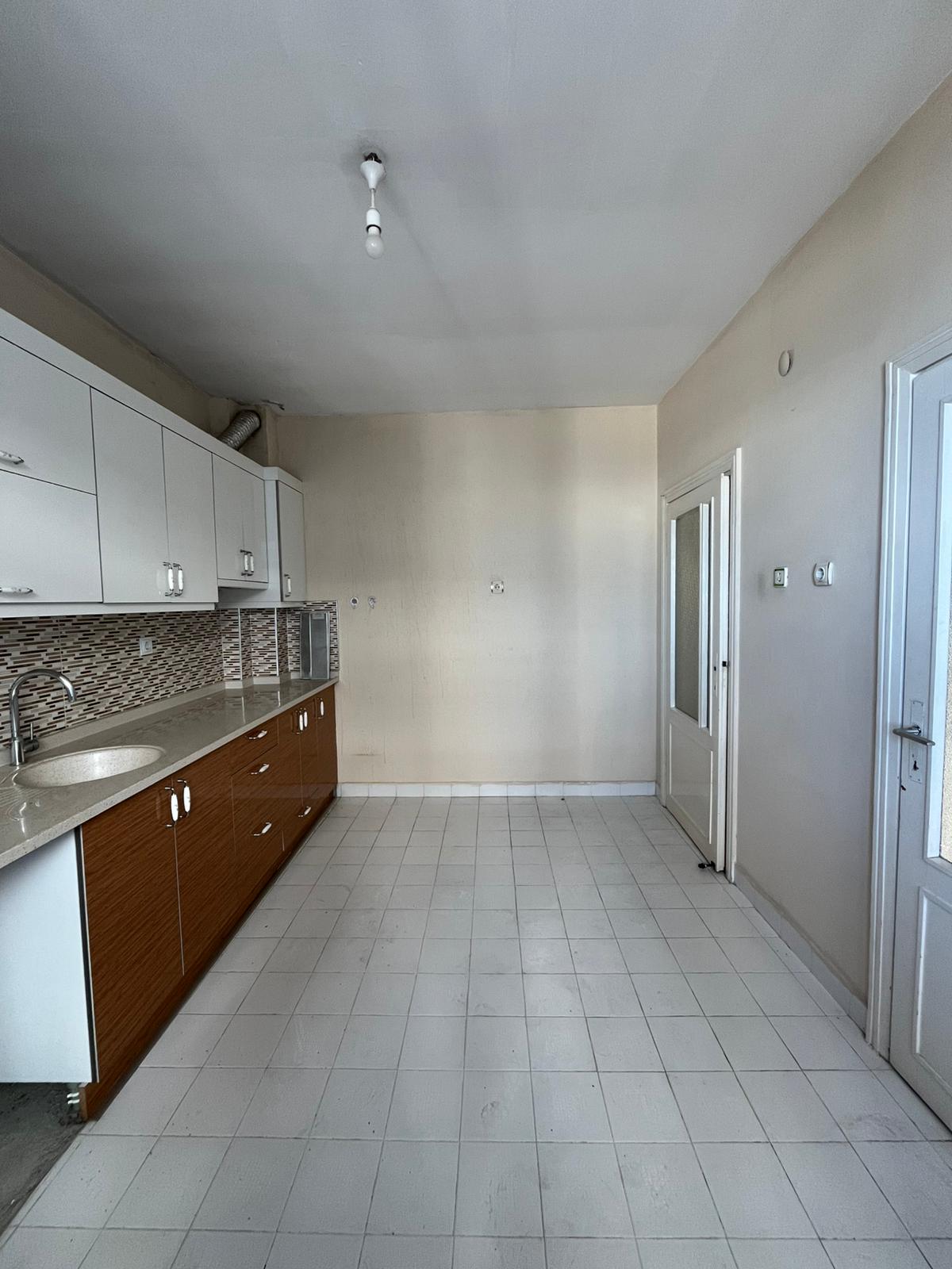 HACI HÜSEYİN MAHALLESİ SATILIK DAİRE