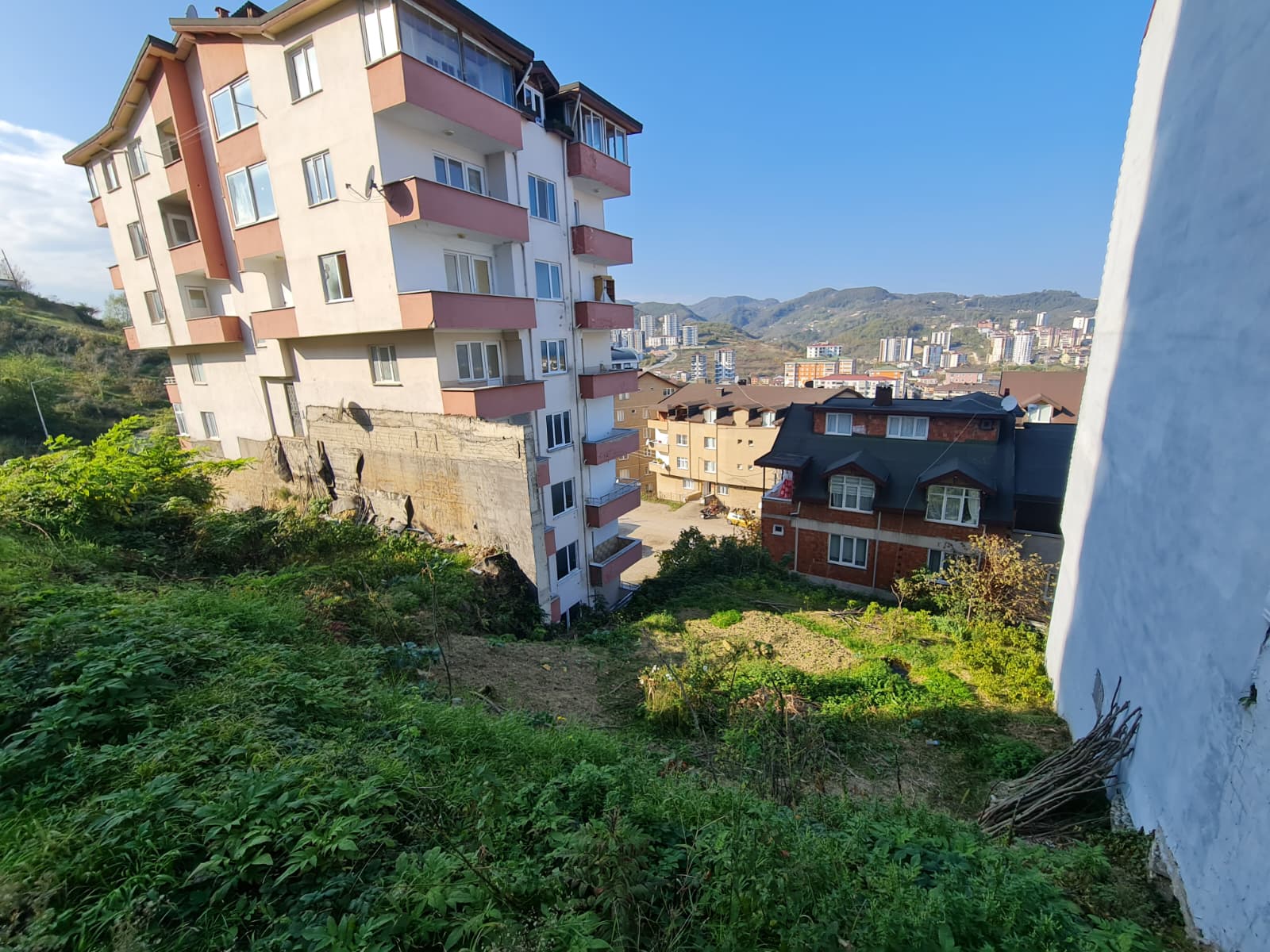 FATSA ŞEREFİYE MH. AYAZLI MANZARALI 232 M2 YATIRIMLIK ARSA