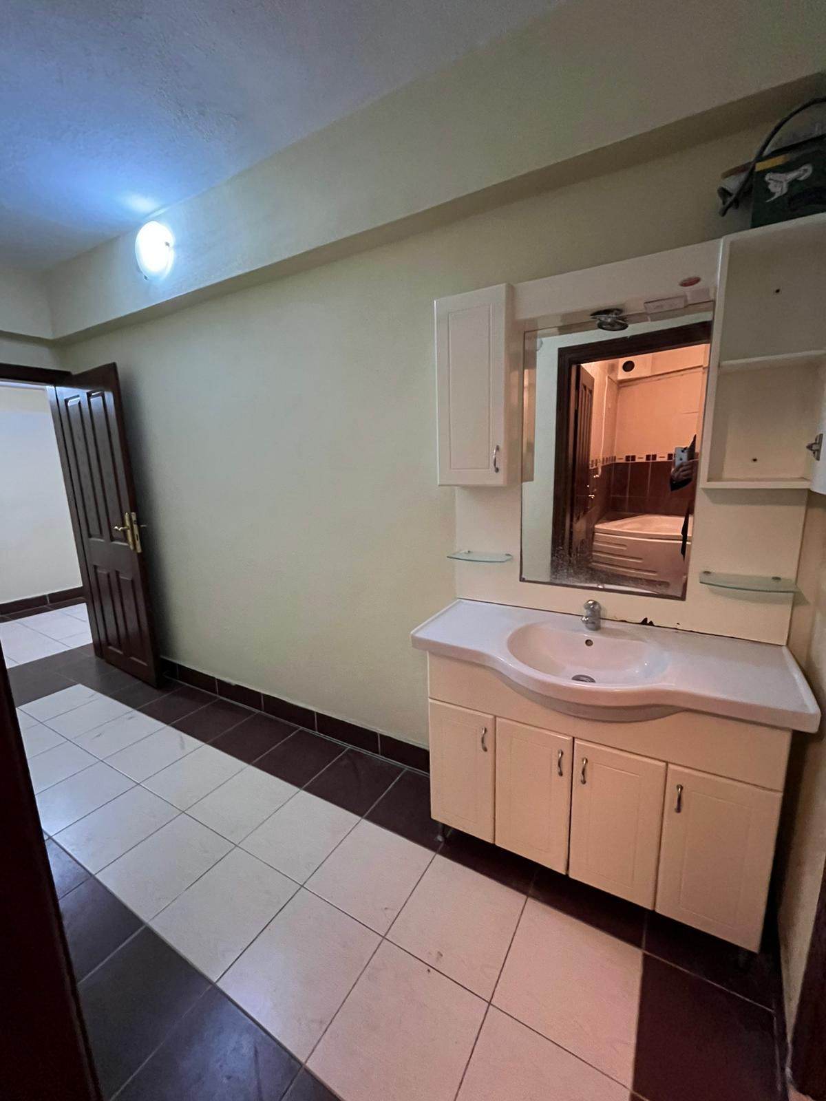 MAĞAZALAR BAŞI A101 BİM KARŞISINDA KİRALIK 3+1 DAİRE