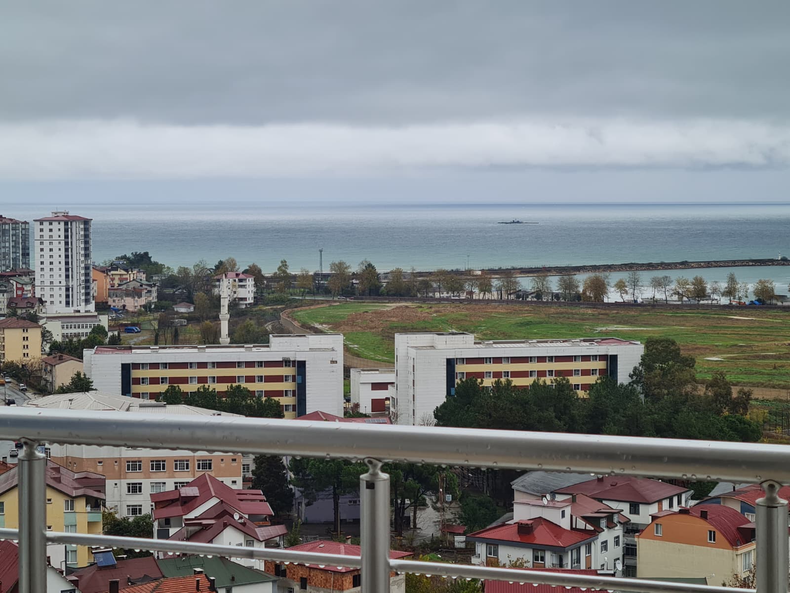 FATSA EVKAF MH. HASTANE YANI 135M2 DENİZ MANZARALI SATILIK 3+1