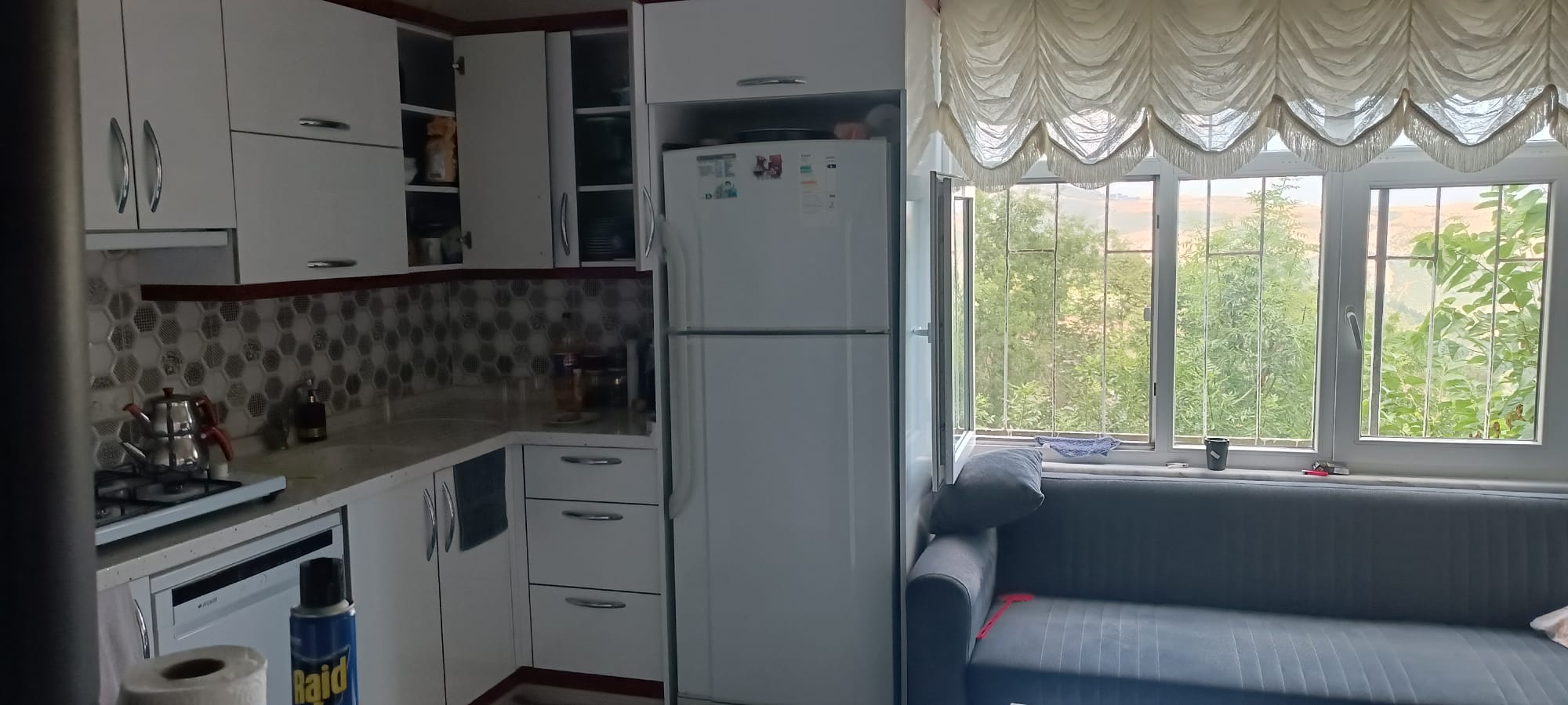 KIZILOĞLAK EV VE TARLA