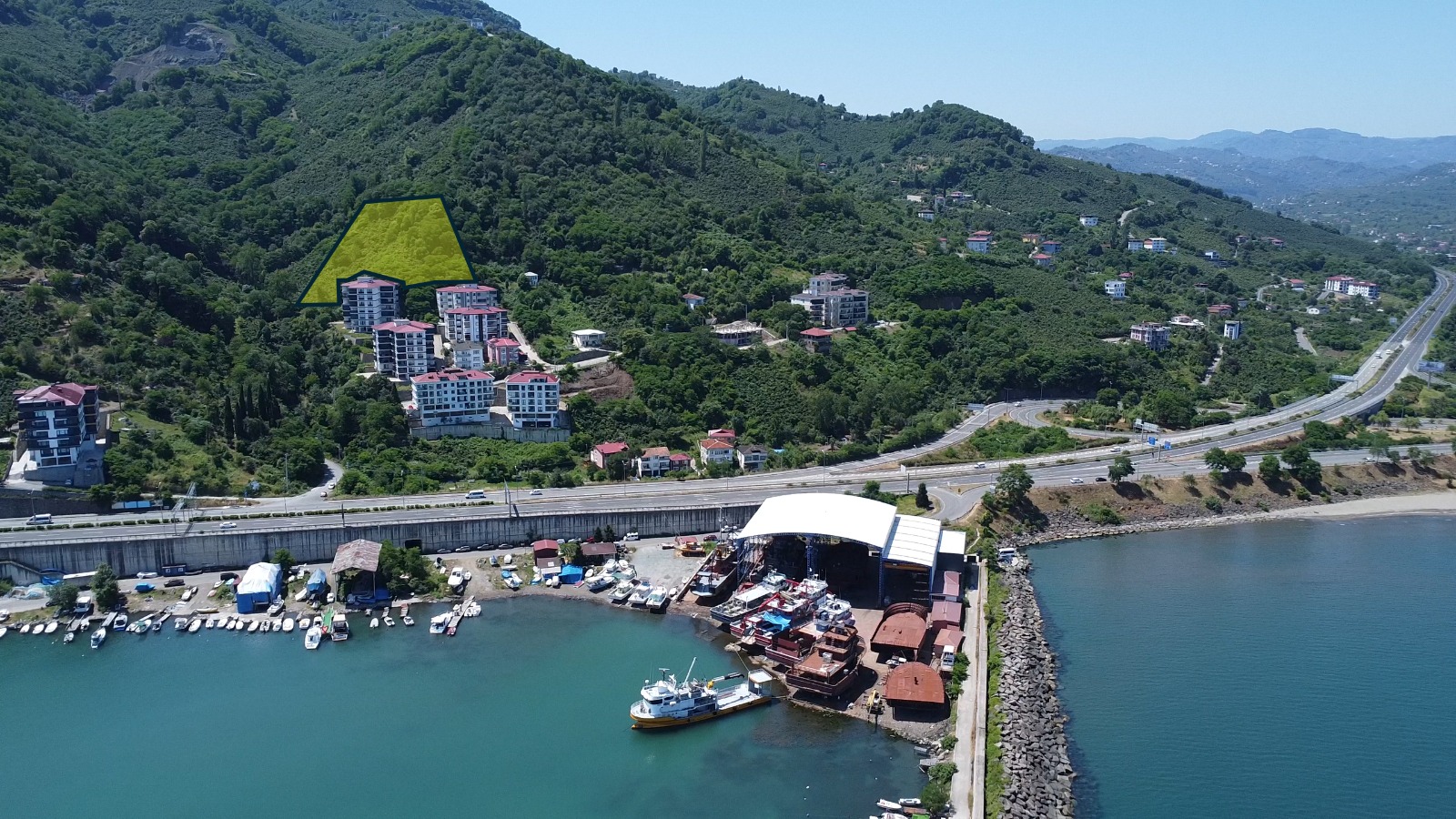 KUMBAŞINDA DENİZ MANZARALI KAT KARŞILIĞI ARSA