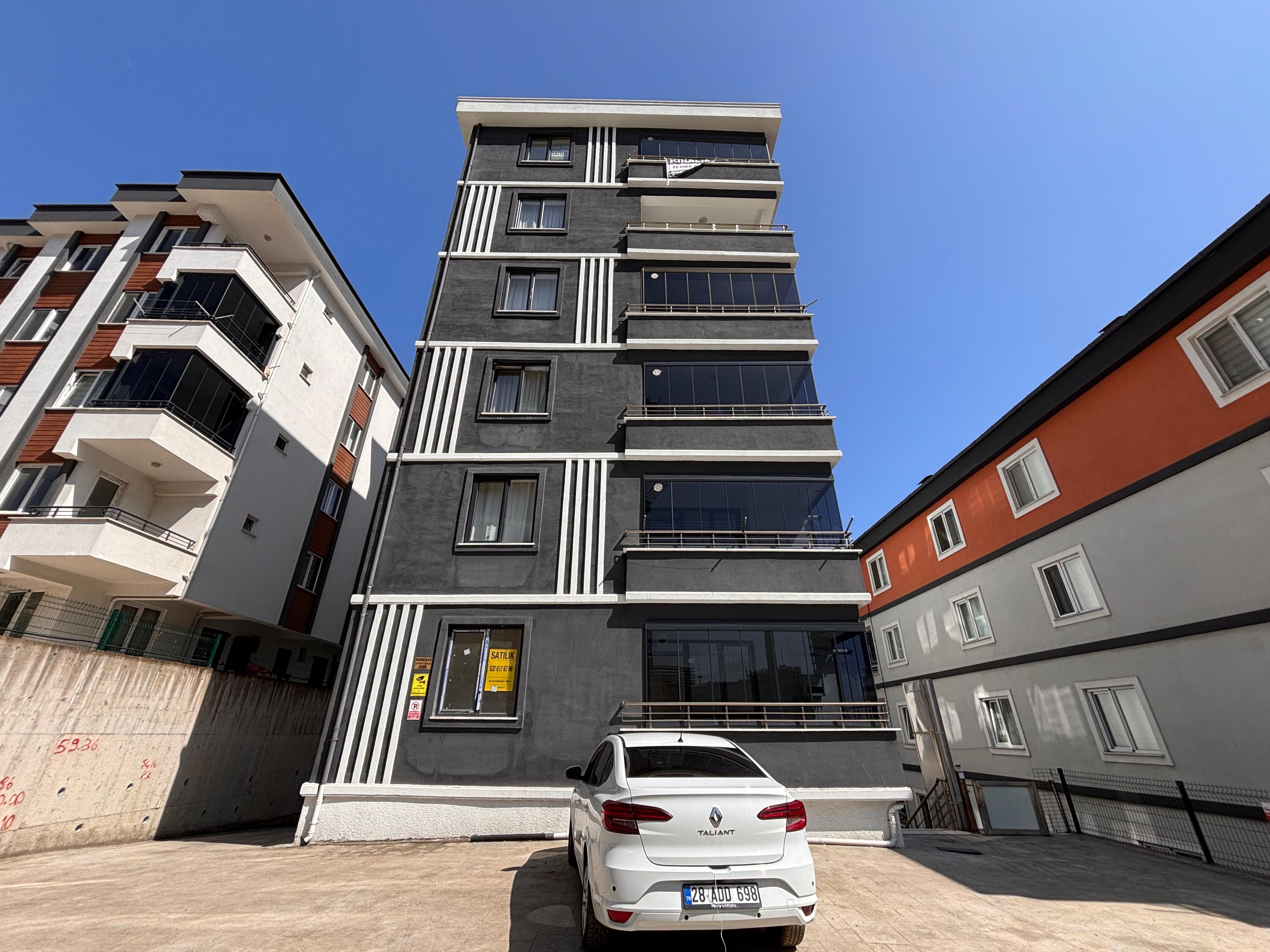 KARŞIYAKA DENİZ MANZARALI 2+1