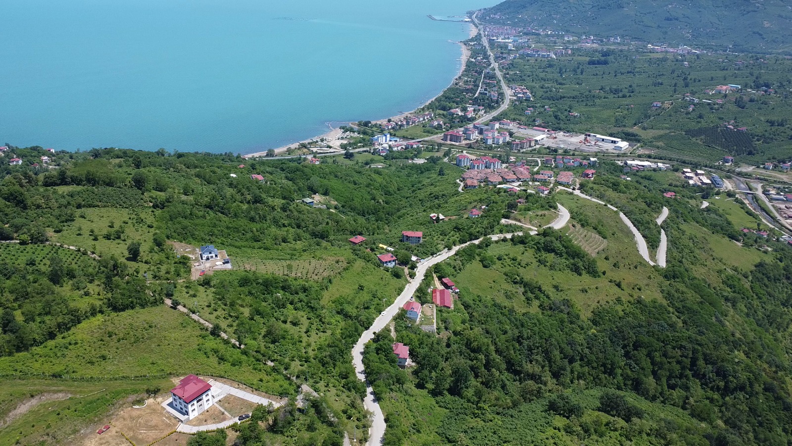 MABEL'DEN ÇERLİ DE SATILIK ARSA