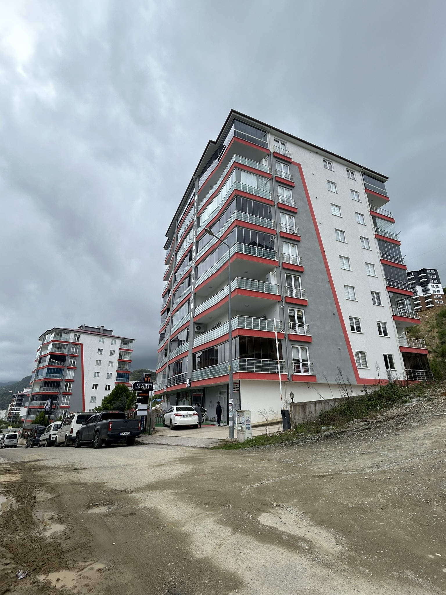 MABEL GAYRİMENKUL ERİKLİMAN MAVİ KENT SİTESİNDE SATILIK DAİRE